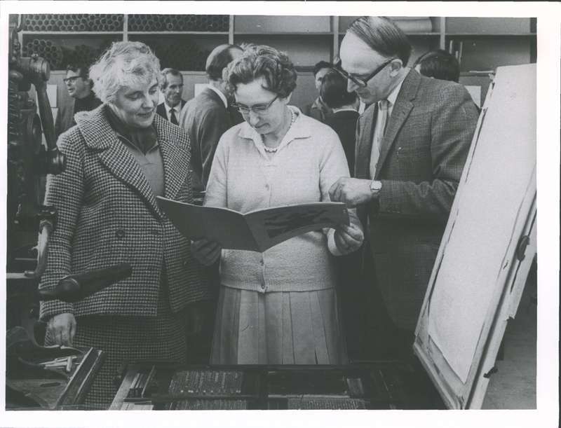 Bibliography Room. U of O with C19th Columbian Hand Press.