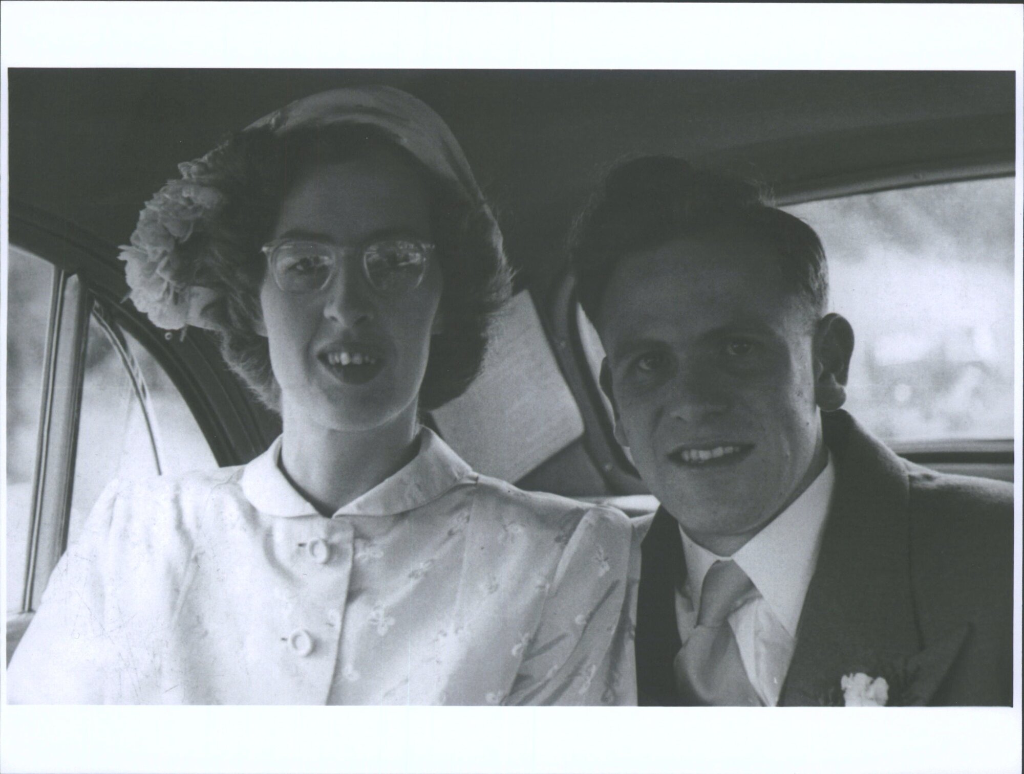 Strathern, Gloria &amp; Clifford m. 20/12/1952