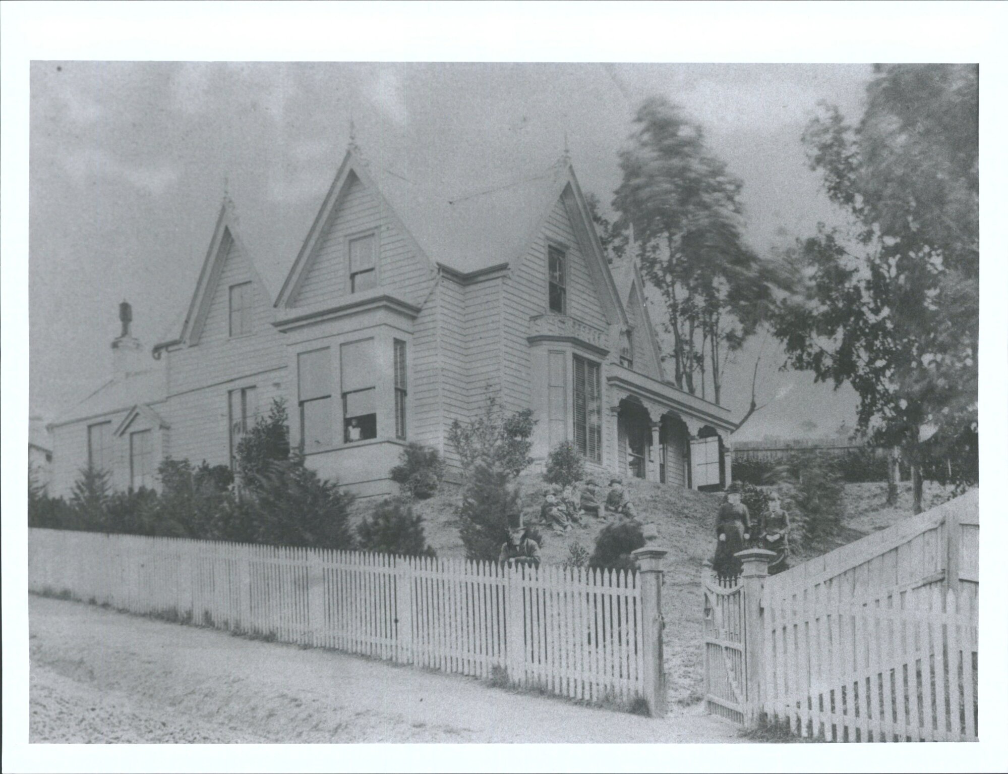 House at corner of Cargill &amp; Arthur St