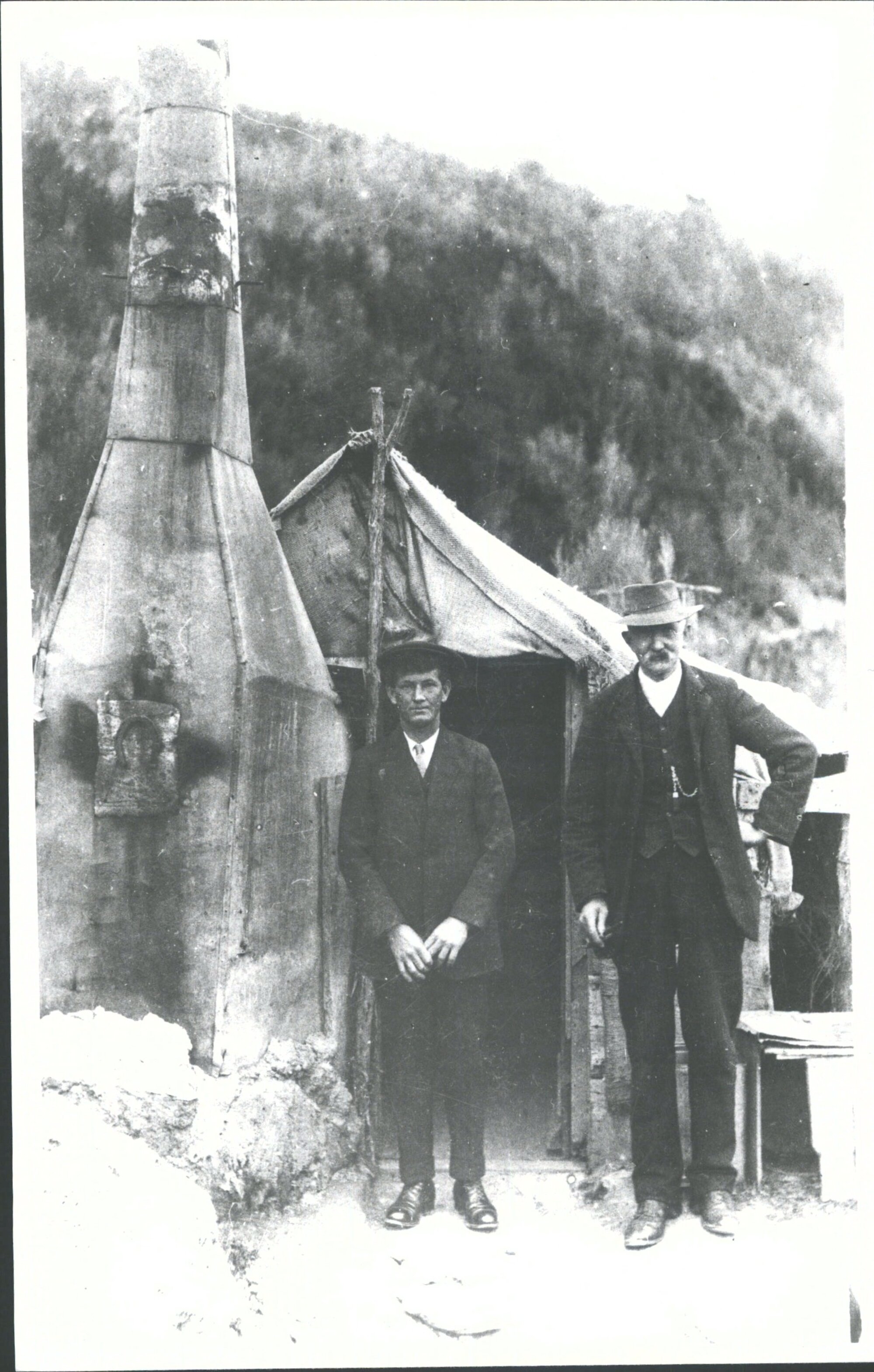 Davie Tippet, racemans hut