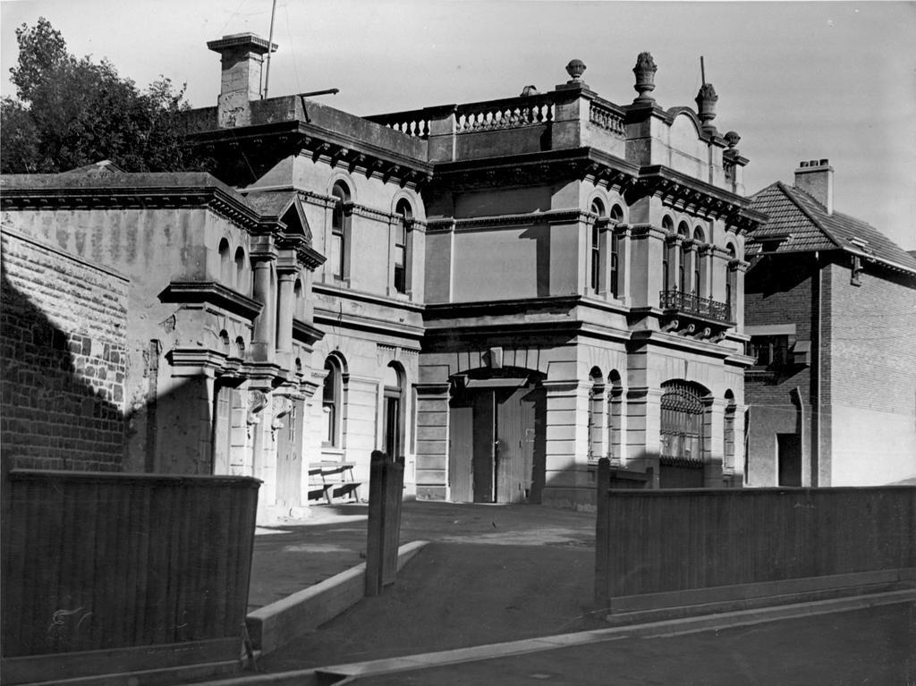 Dunedin headuarters of the St John Ambulance Association 1917-1930, Harrop Street