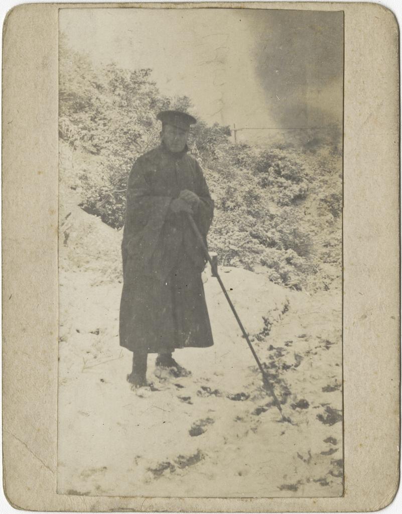 'A popular Medico. Colonel Eugene O'Neill of Dunedin'