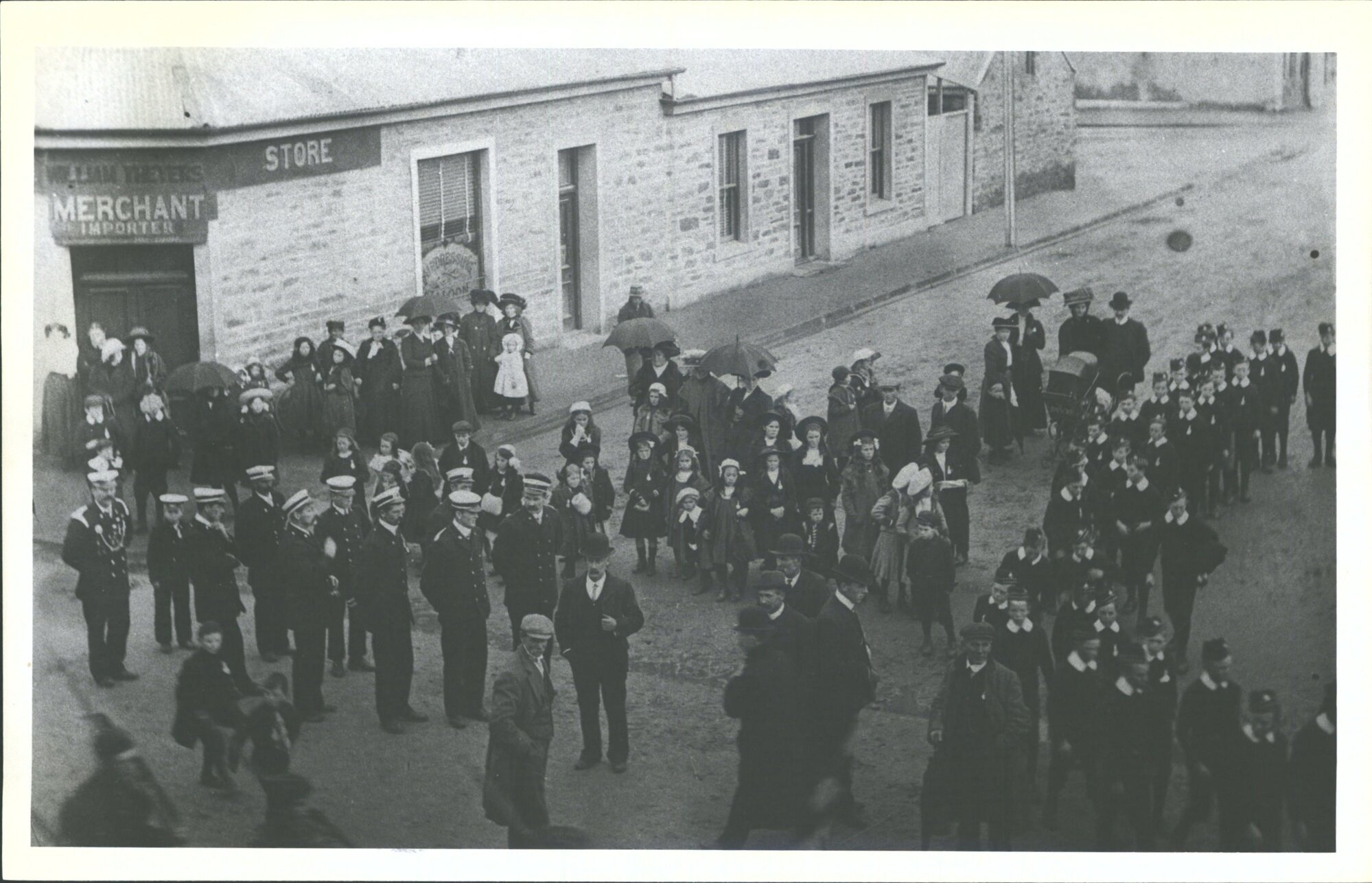 Cadets in Limerick St during Great War