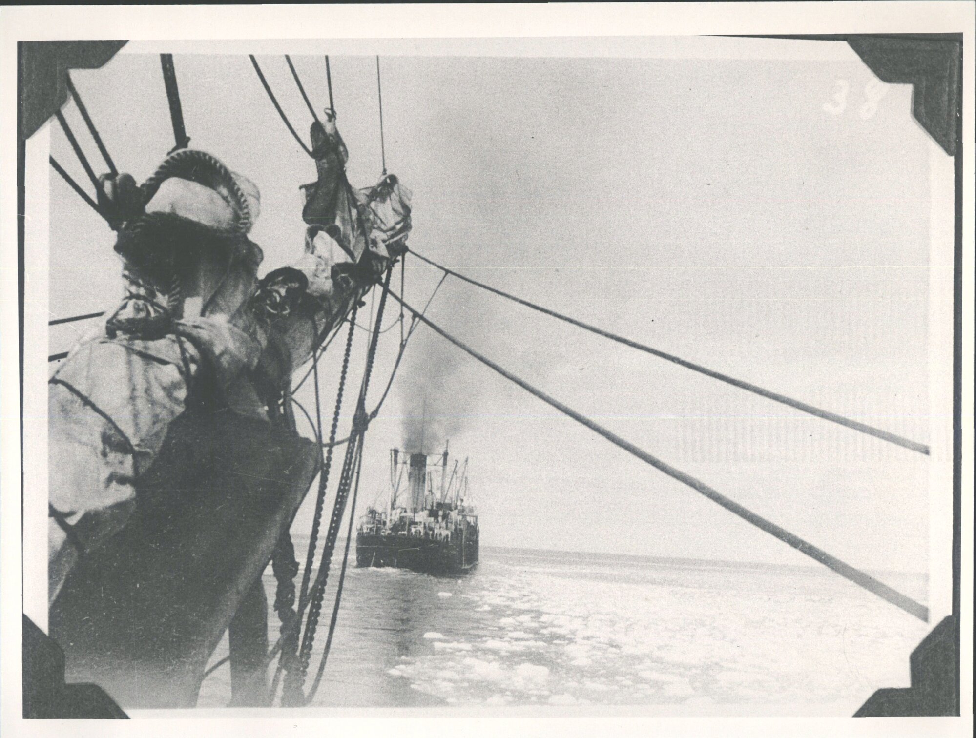 Larsen &amp; City of New York at beginning of pack ice