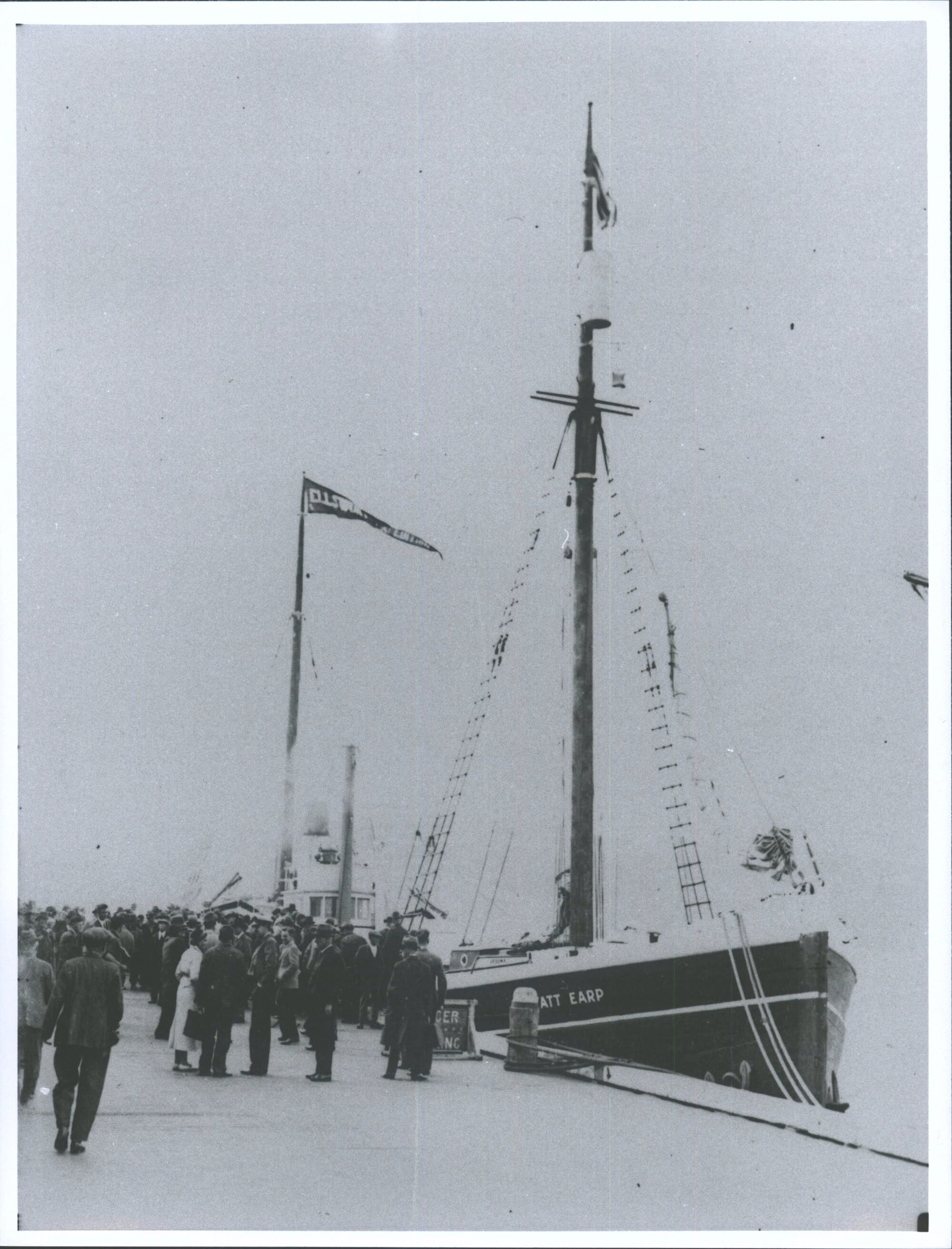 Ellsworth Expedition Ship "Wyatt Earp" - Dunedin, Rattray Street Wharf