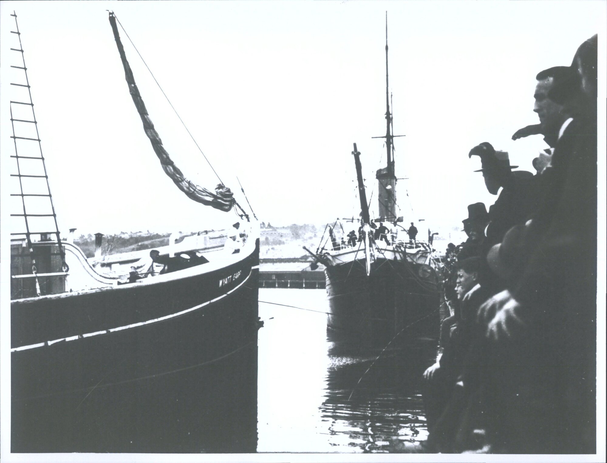 Ellsworth Expedition - Dunedin, Rattray Street Wharf
