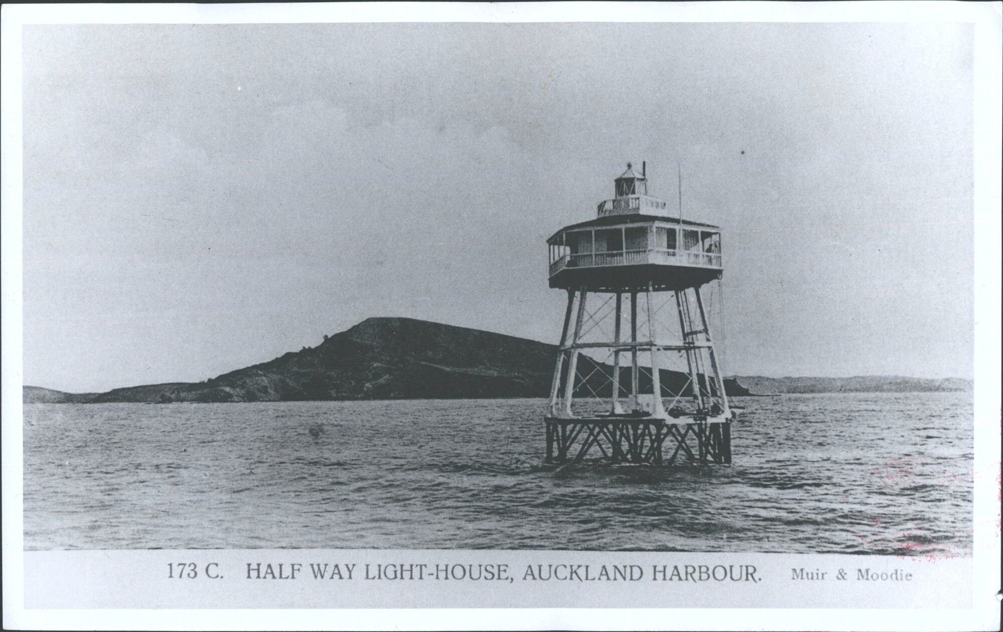 Halfway Lighthouse, Auckland Harbour