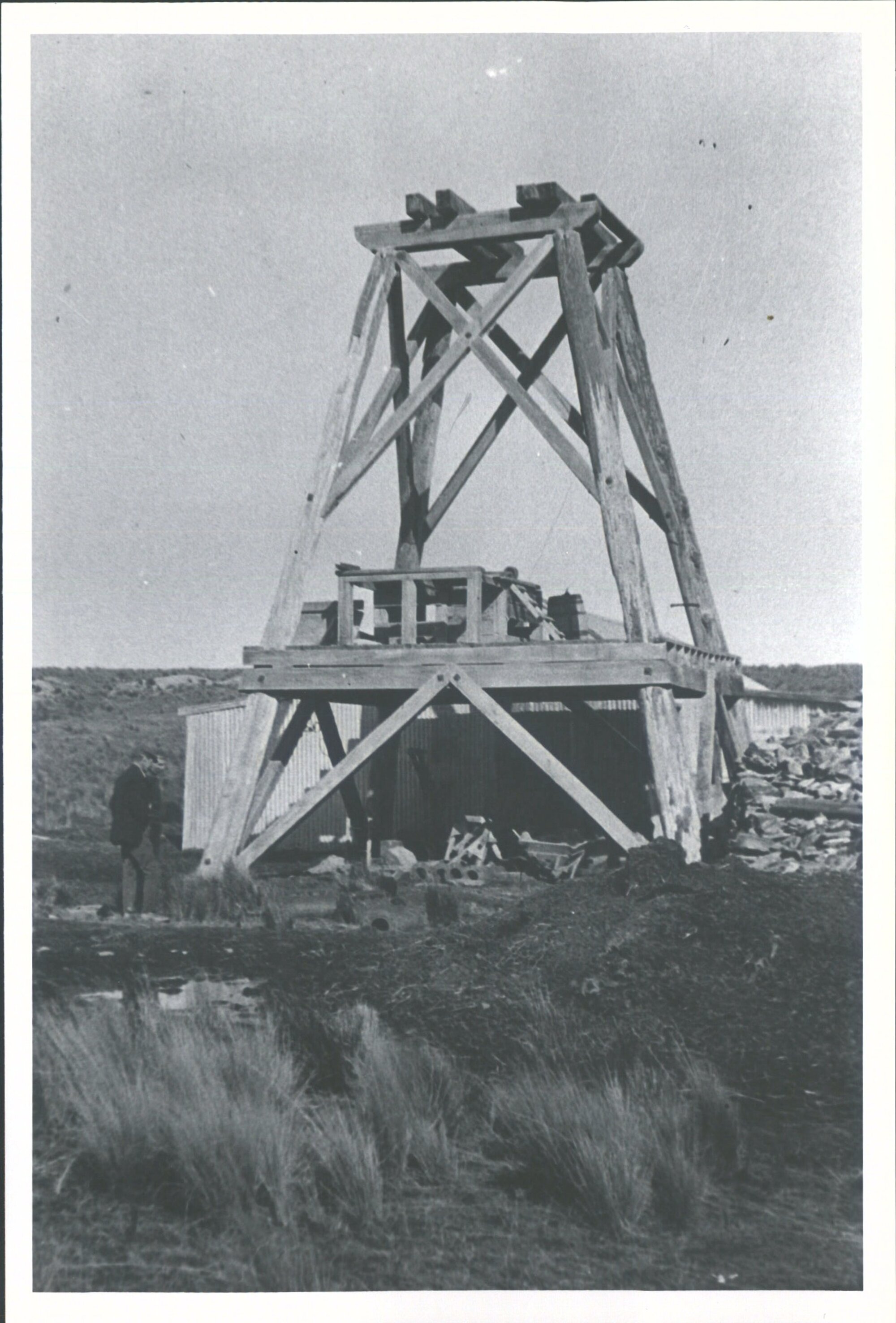 The Anglo Continental poppet head on the no. 2 site