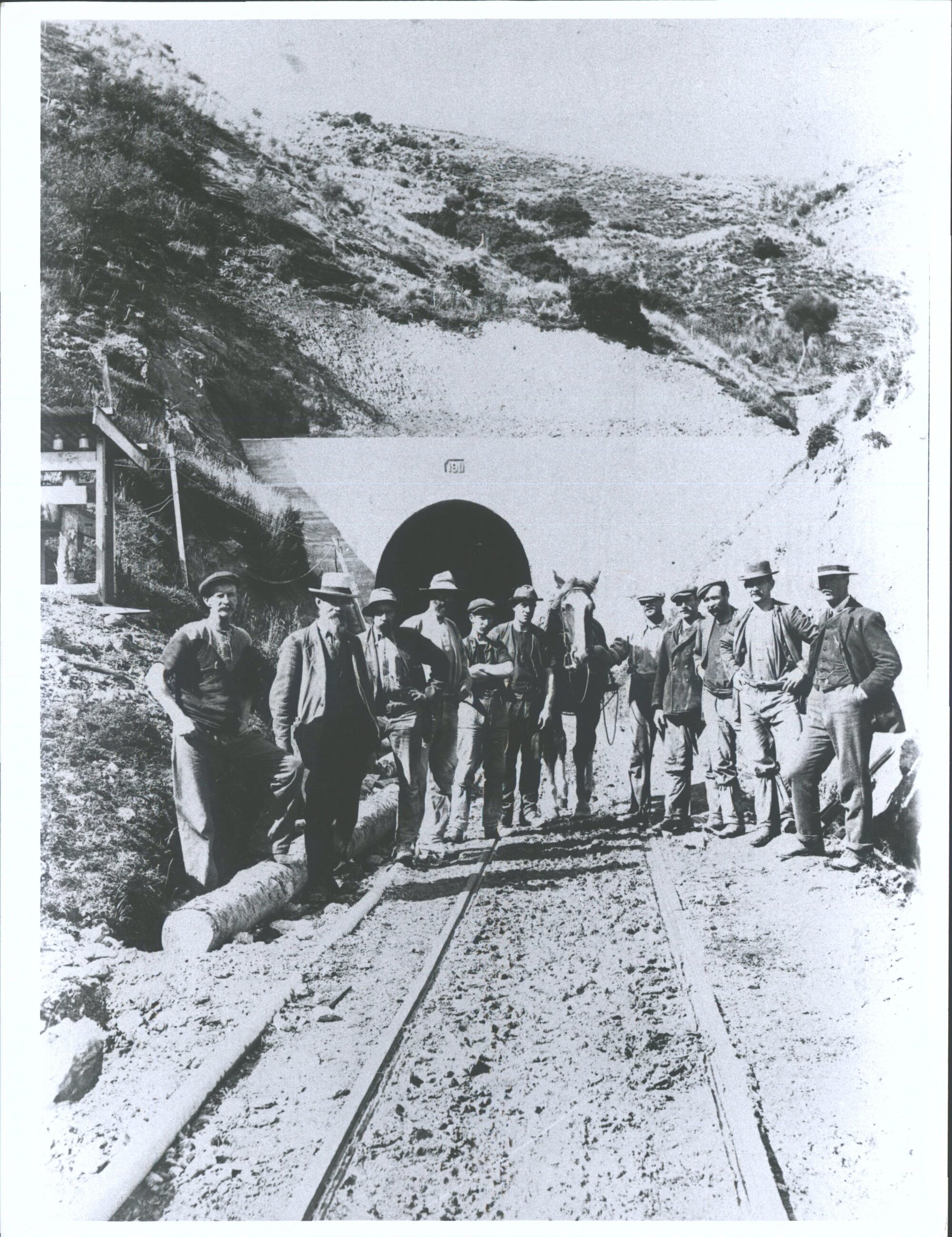 Construction of Big Hill tunnel