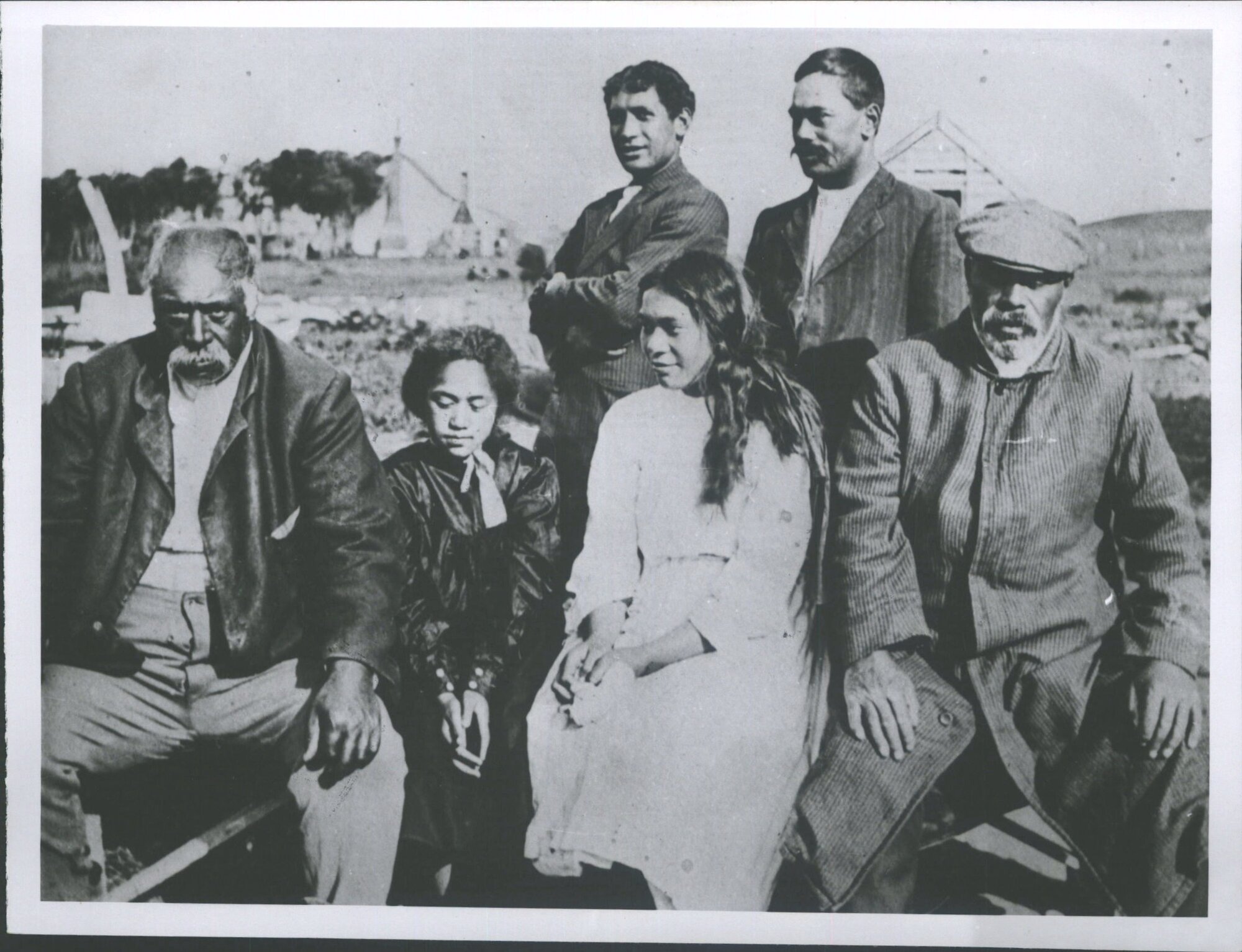 CHATHAM ISLAND MAORIS  From left: Riwa to Ropiha: Riria Bume (daughters) Te Rangitopo Horomona