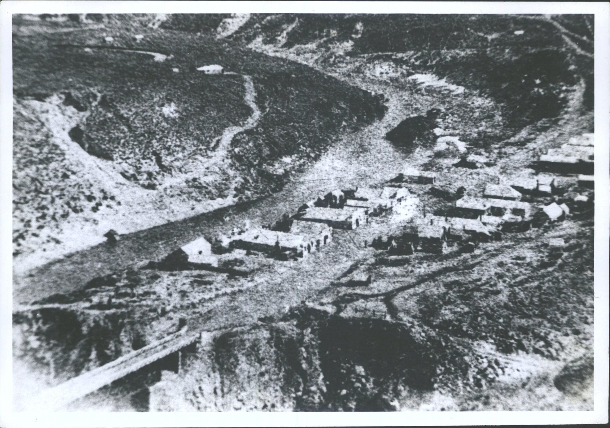 CROMWELL Old Foot bridge