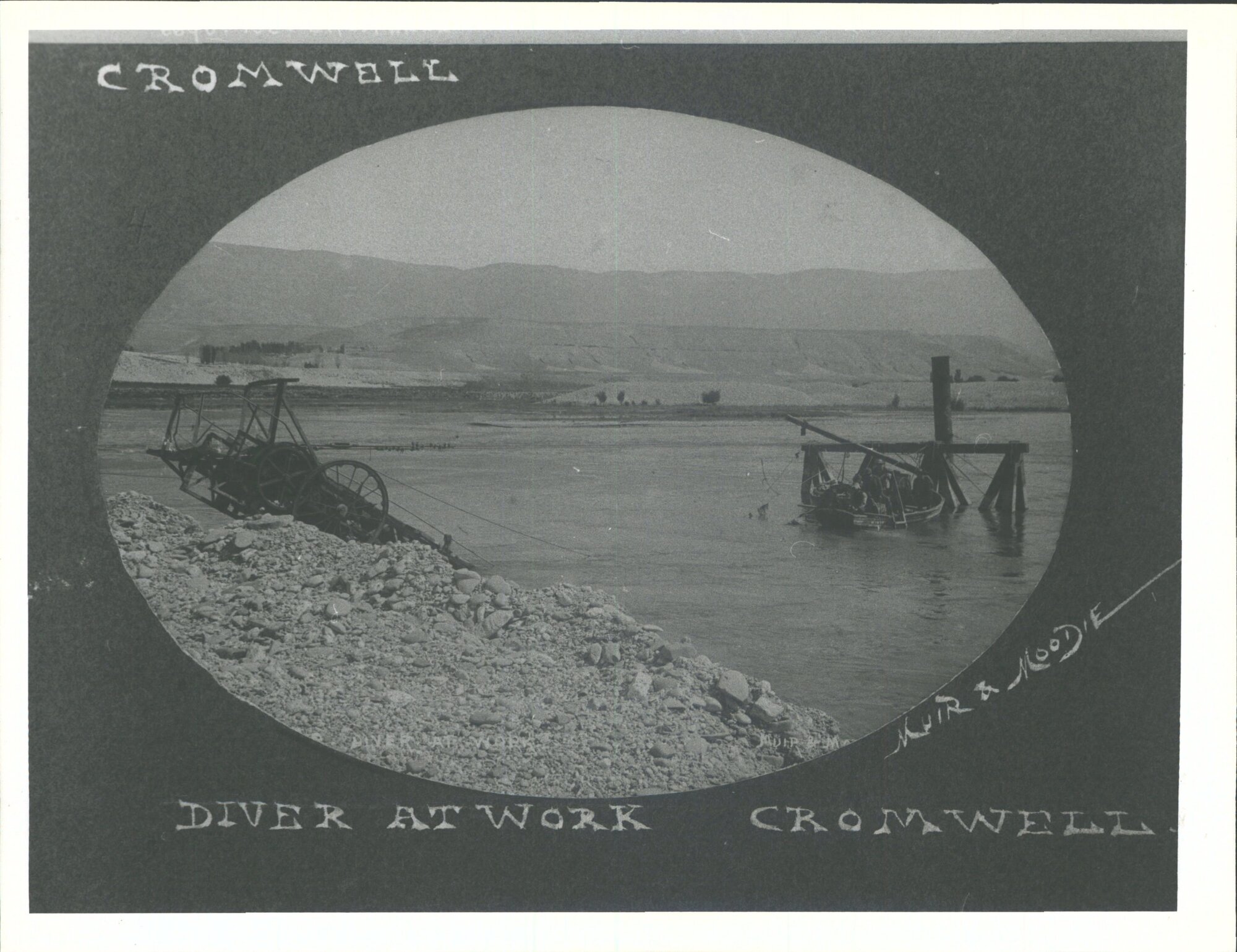 CROMWELL- Diver at Work