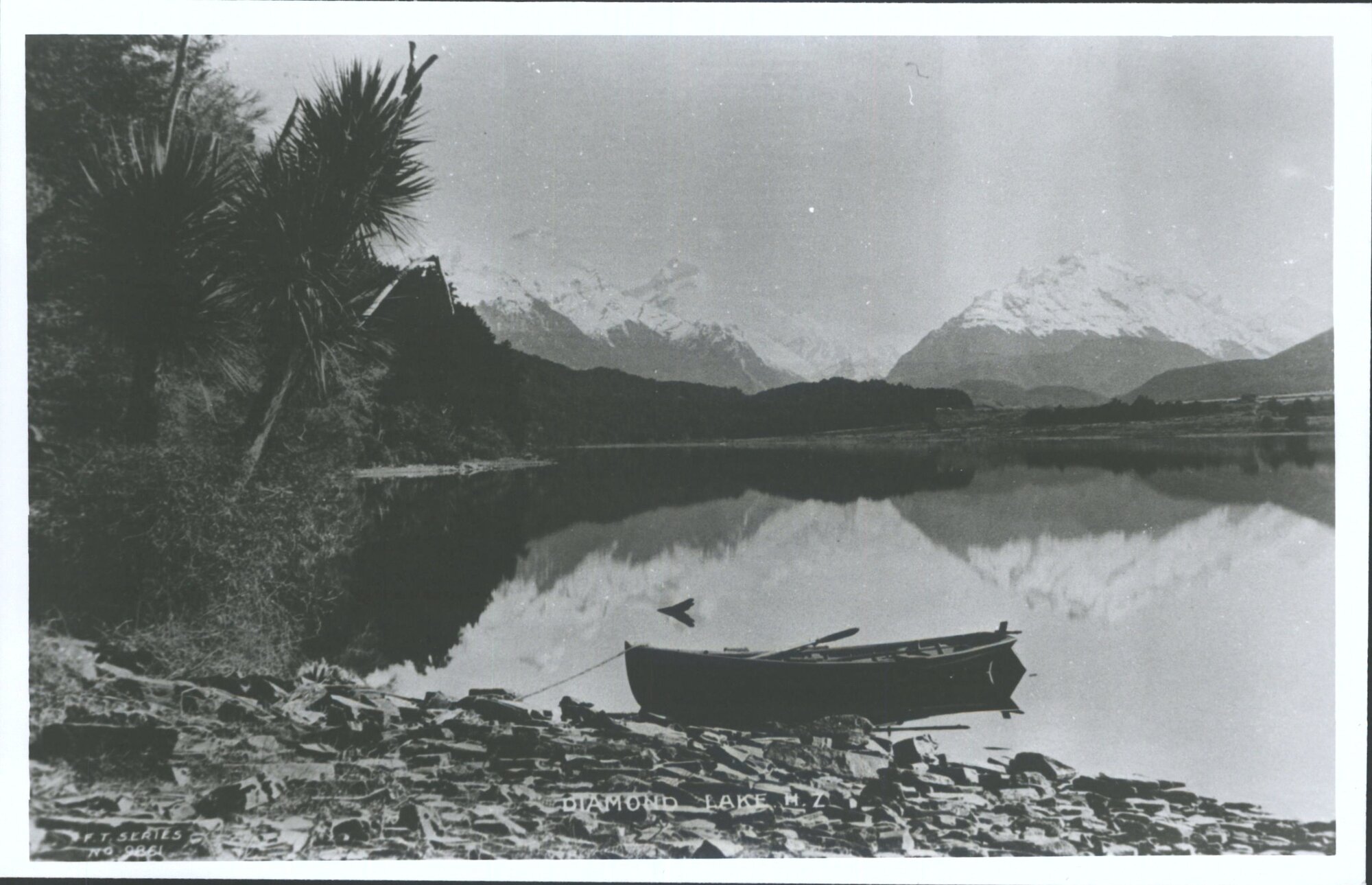 Diamond Lake, N.Z.
