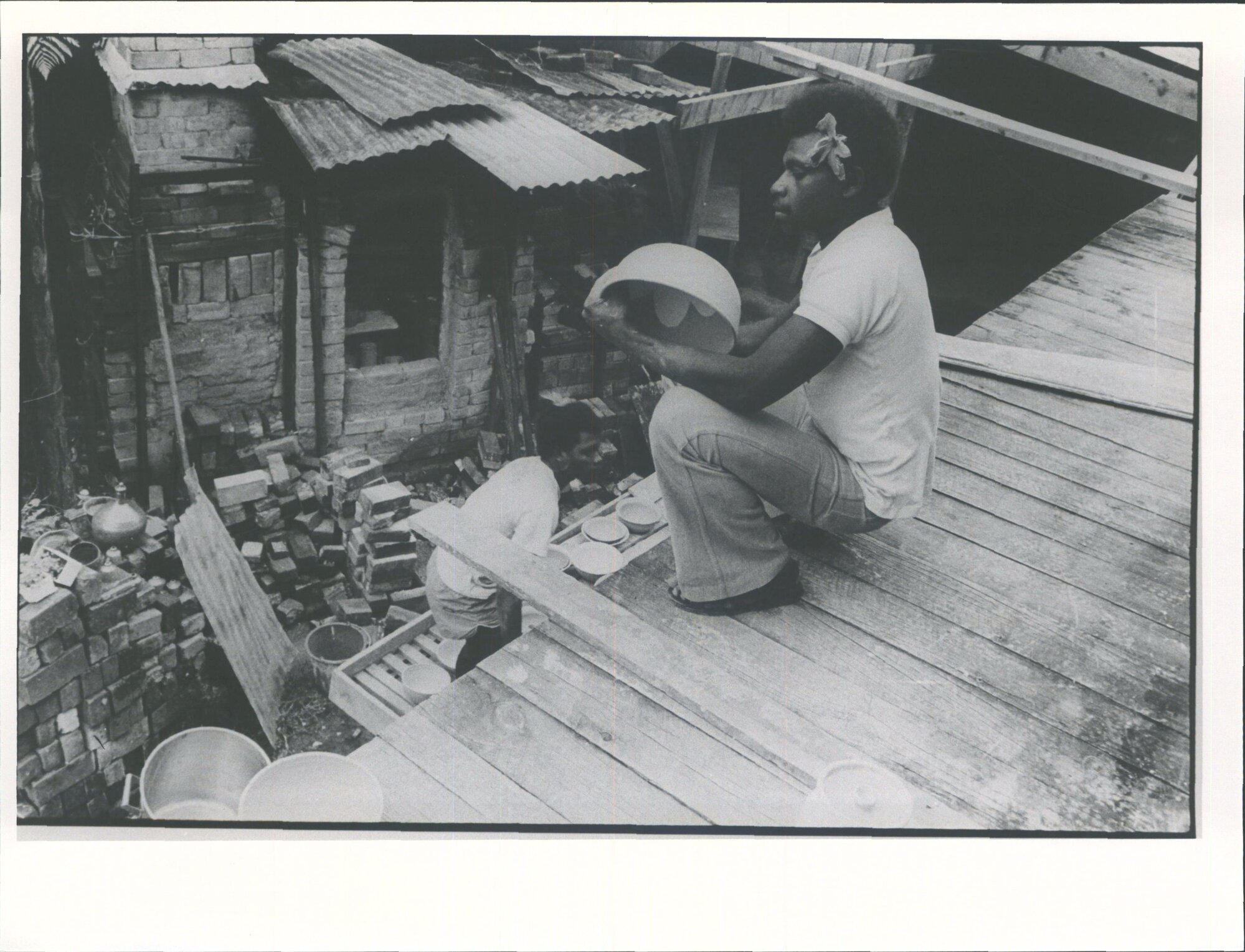 Coromandel - Vanuatuan Student potter