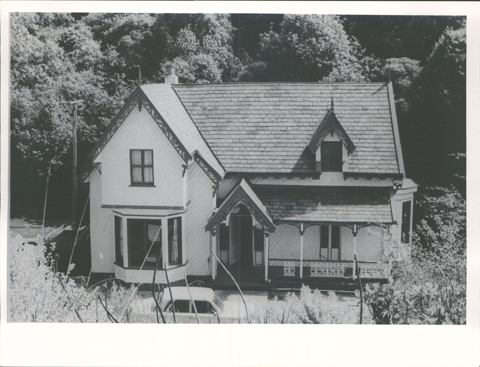 Haywood St (off Eglington Rd)