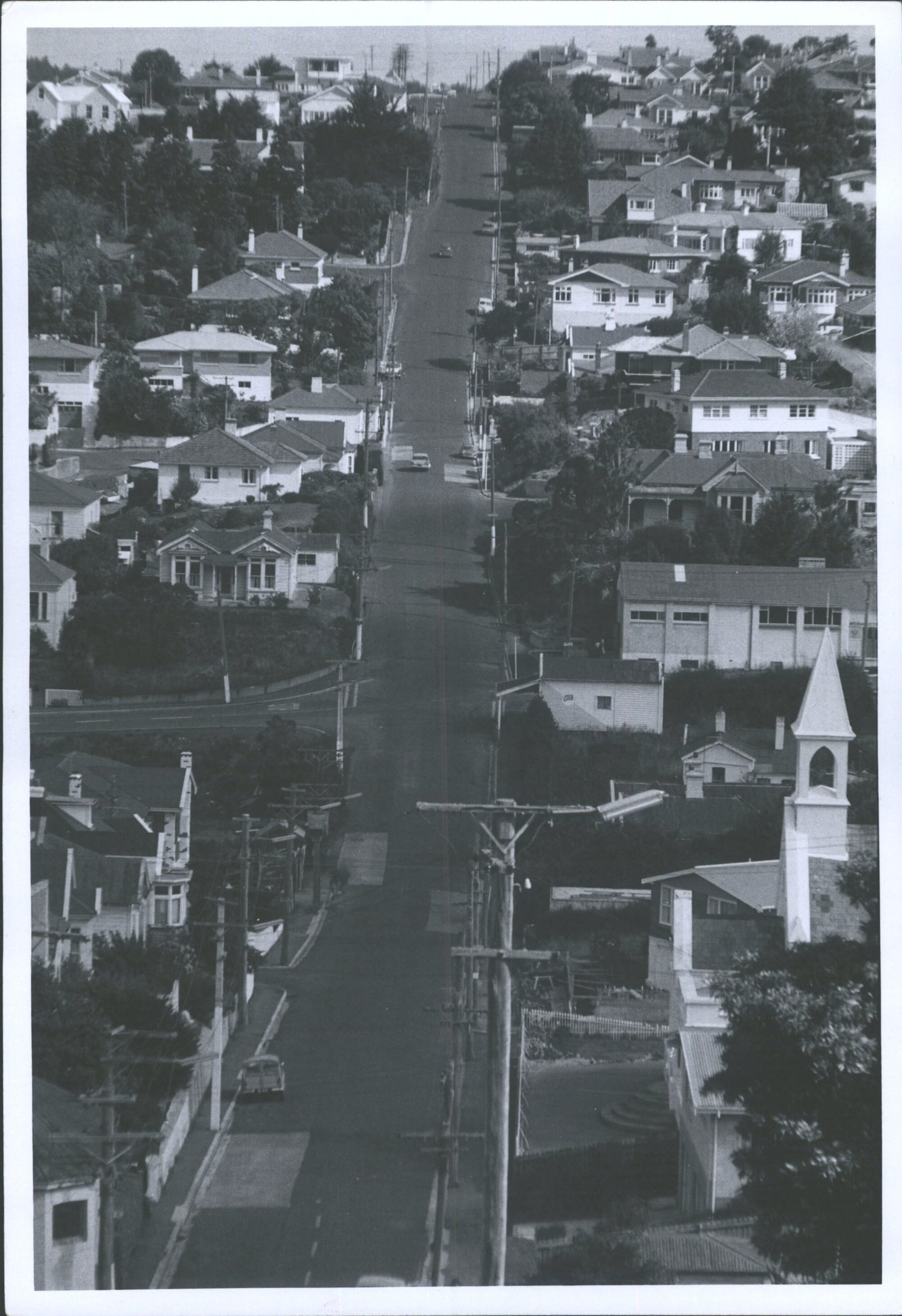 Glenpark Ave, Mornington looking south