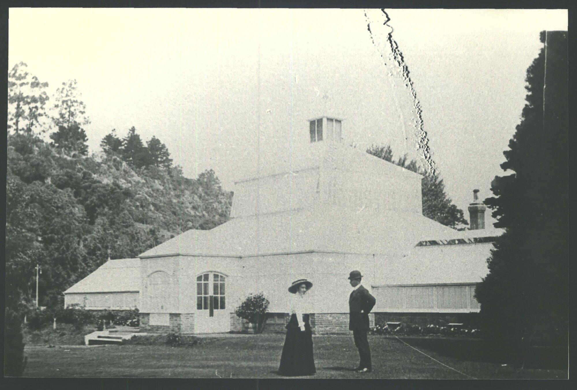 Nell Ross &amp; Friend in Botanic gardens, Dunedin Early 1900's