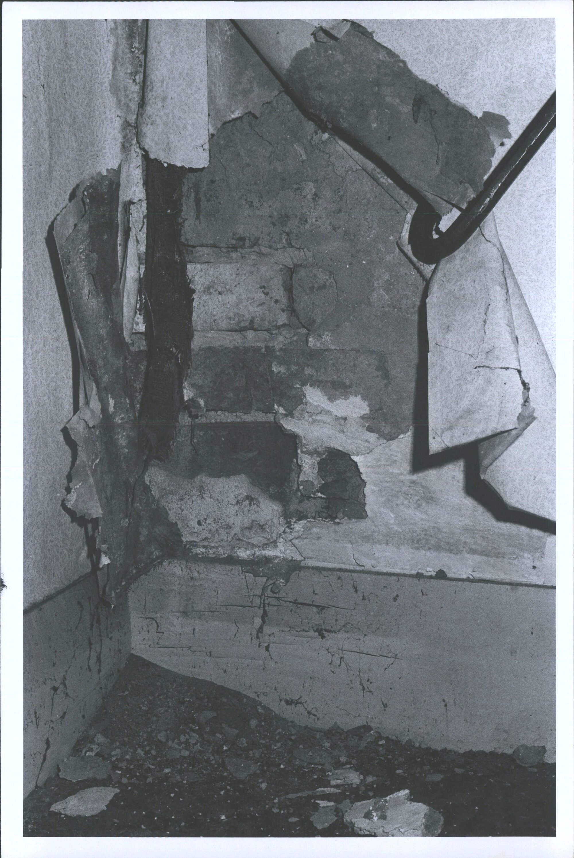 Brick party wall, both mortar and bricks are powdering