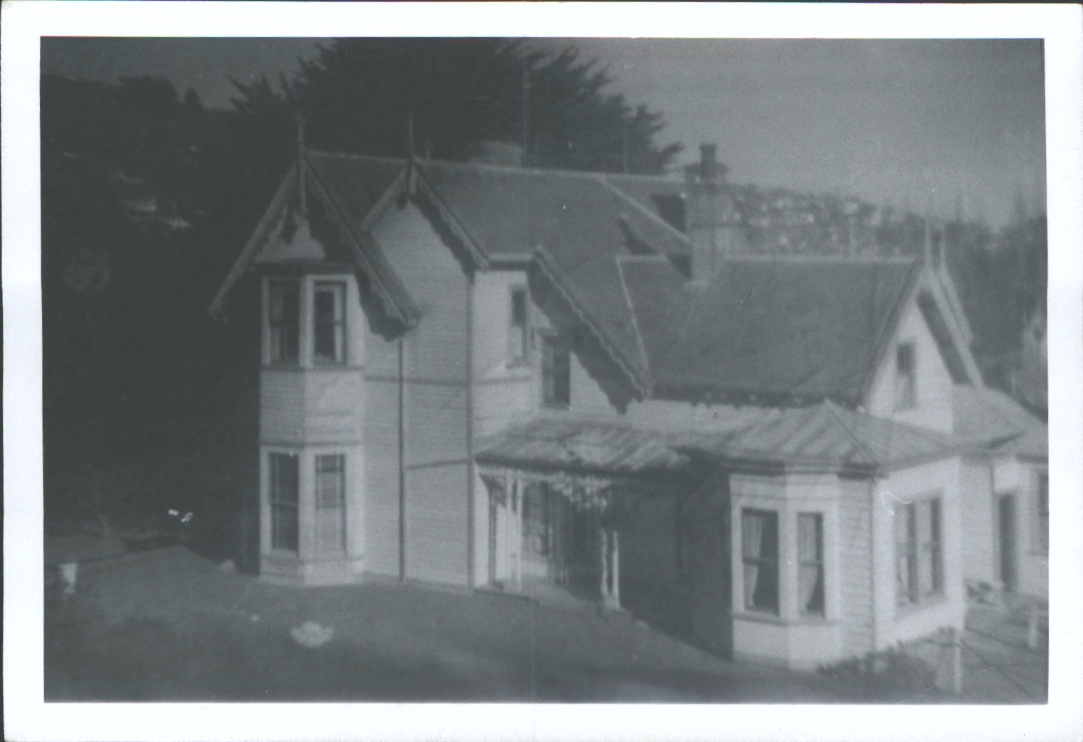 Chingford House N.E. Valley