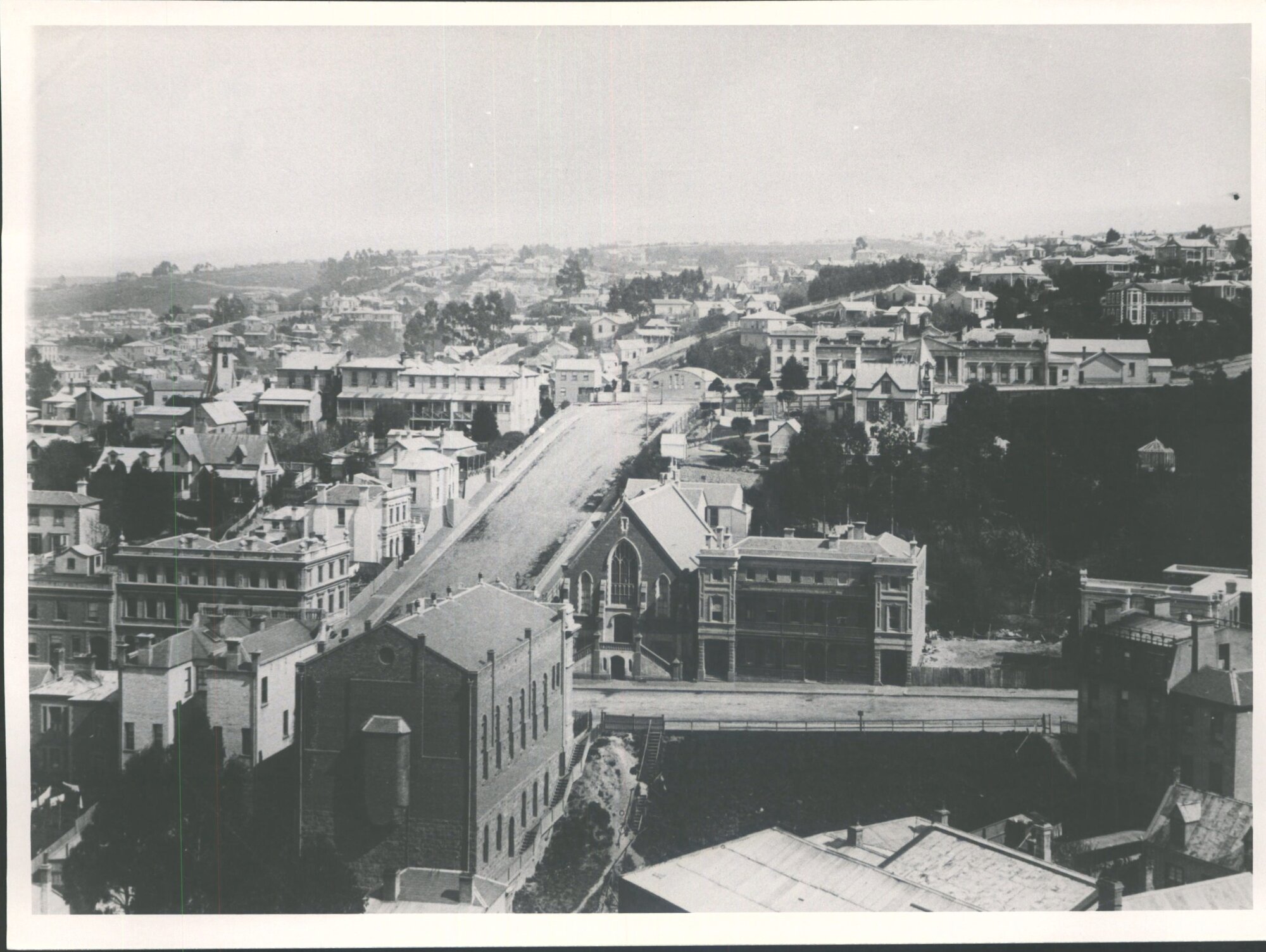 See also Dunedin Moray Place View Street