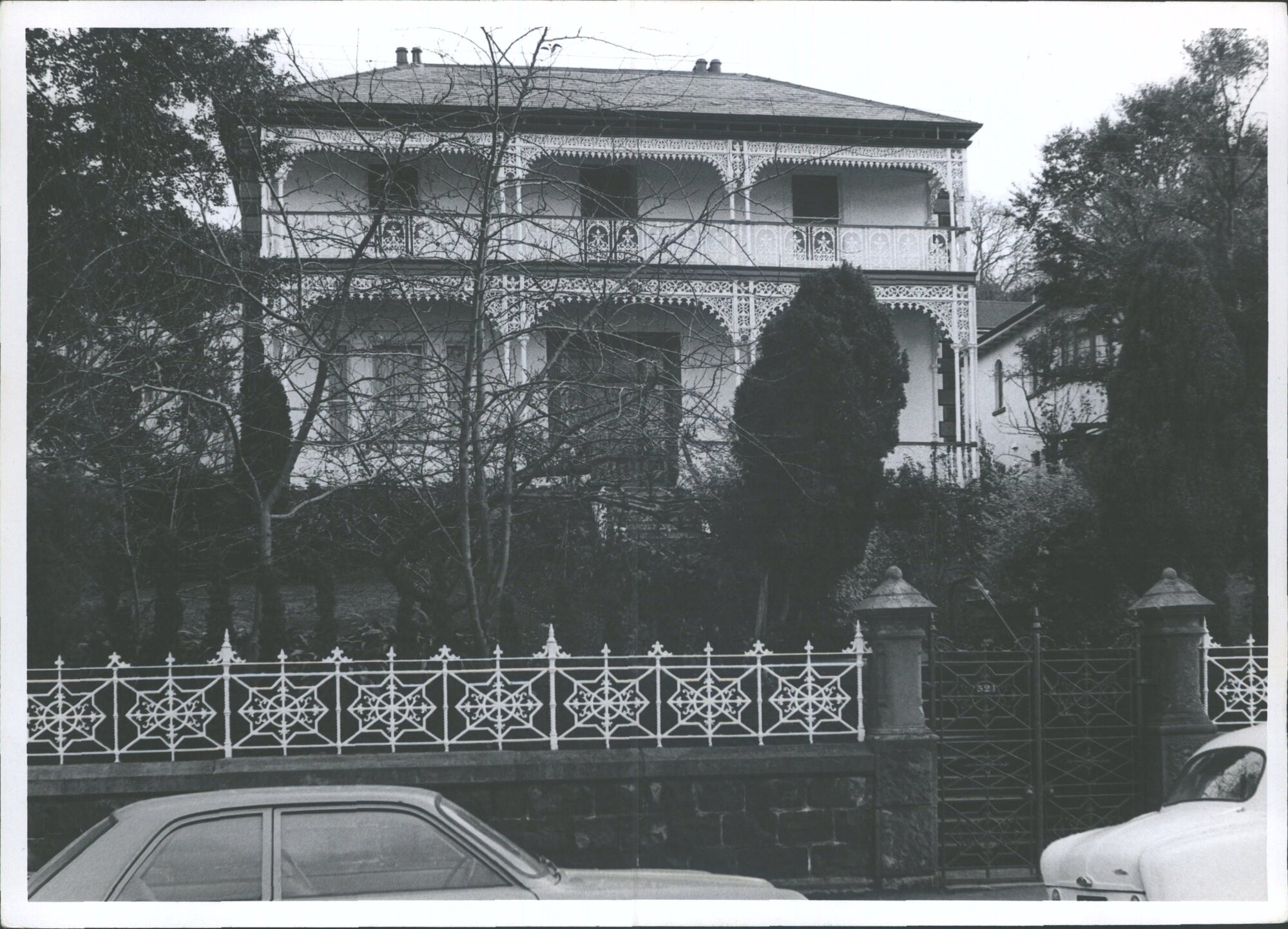 George St. No. 521