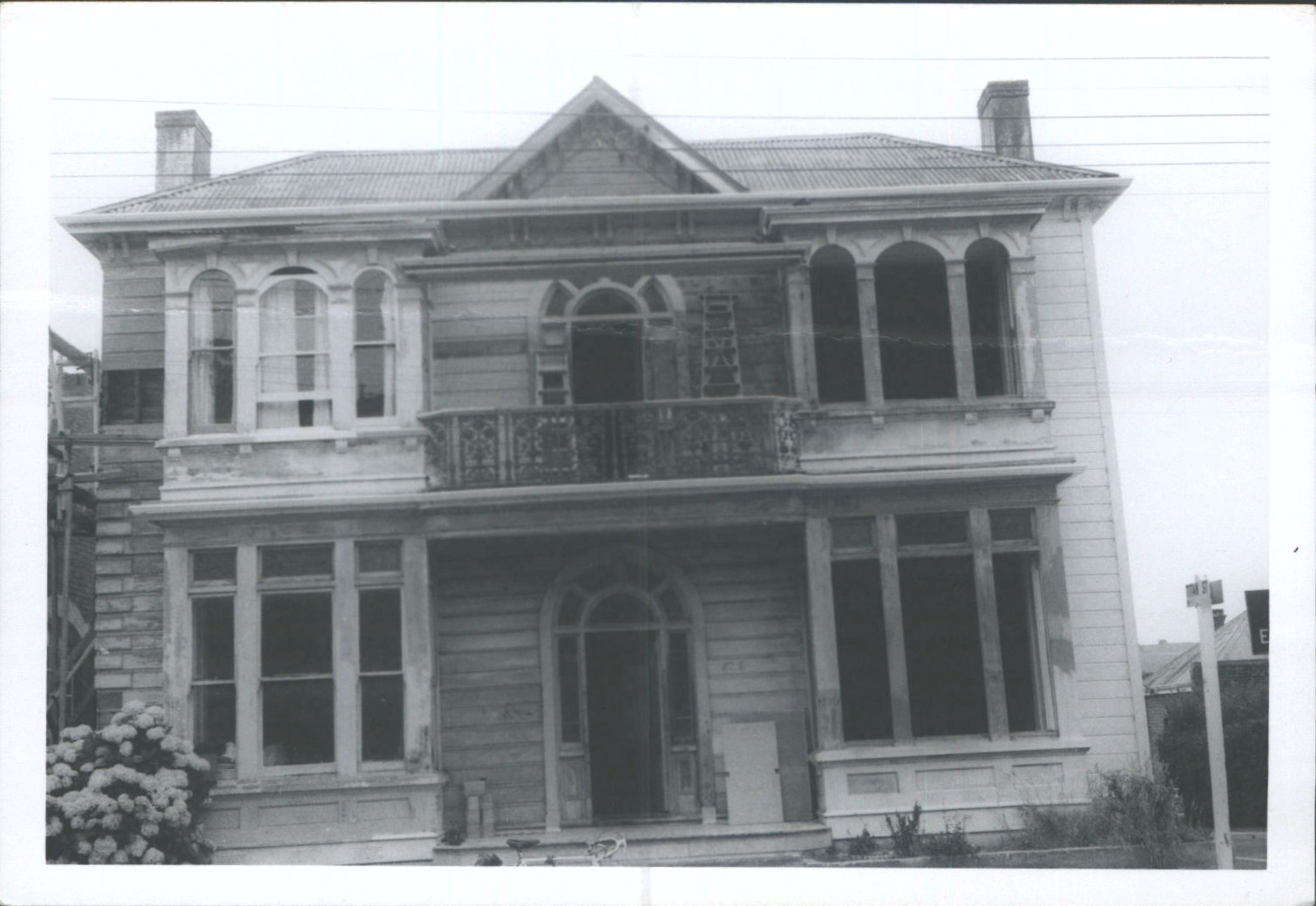 Dn. George St. 828 George St. Dunedin during restoration