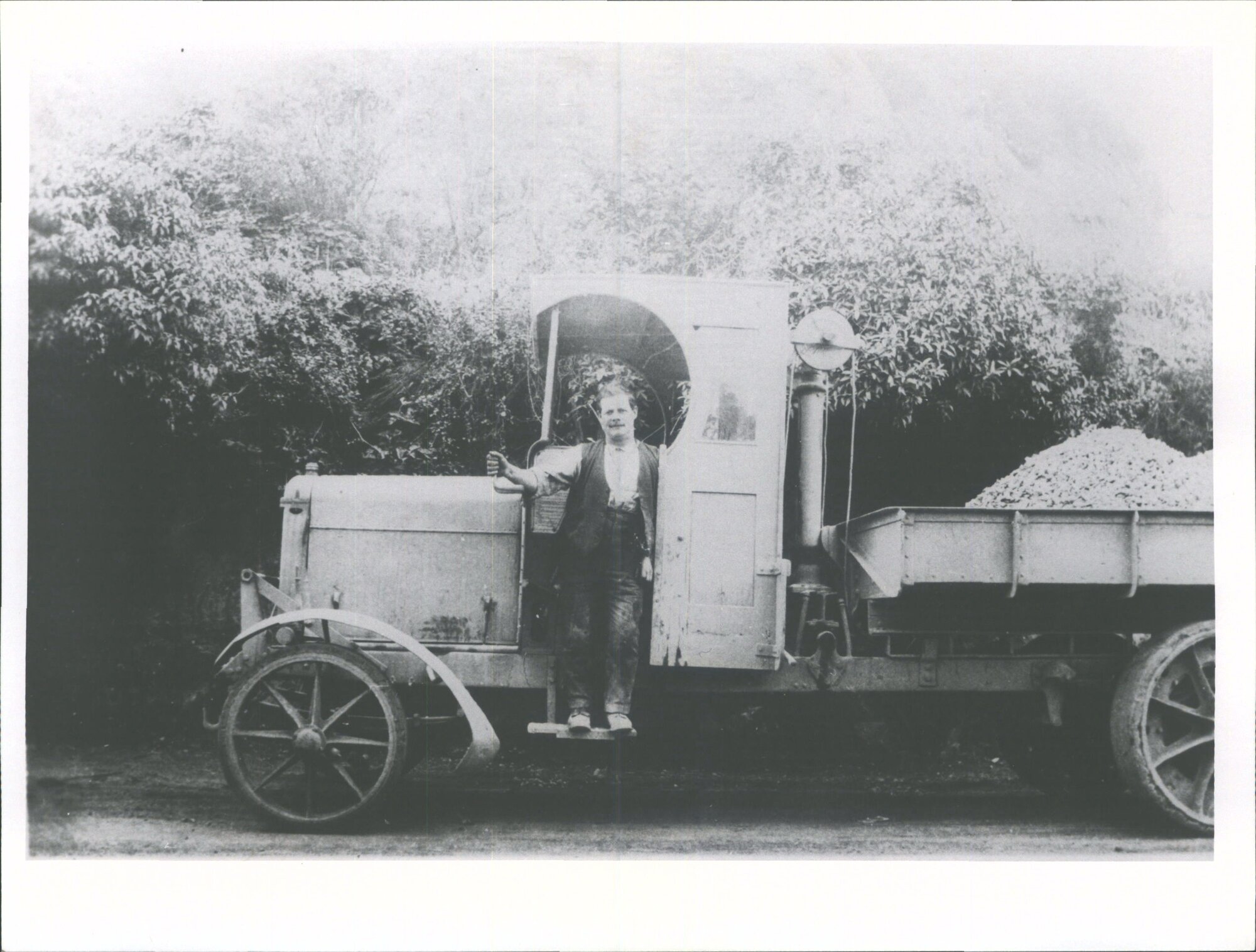 D.C.C. - Truck 1924 (Dad Woodhaugh, Xmas