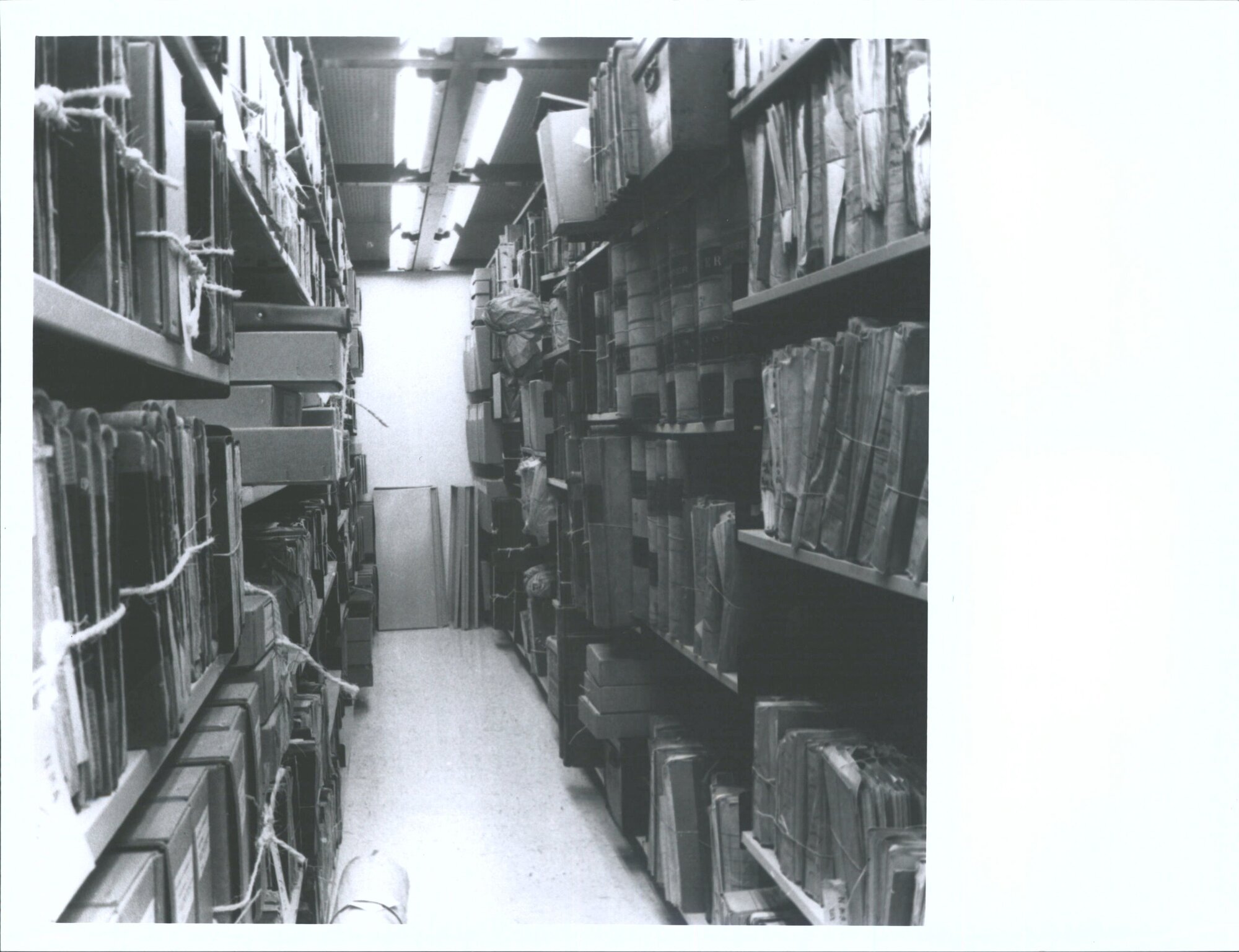 Hocken Archives stacks, 1980