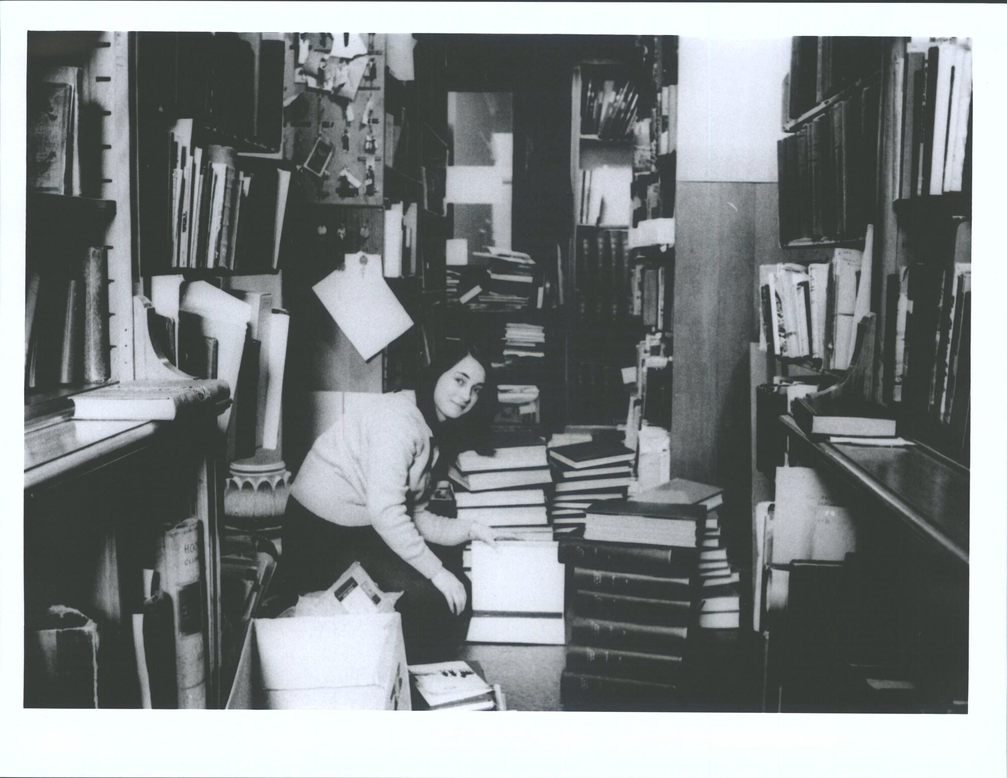 Hocken Library, Otago Museum [1977]  Jean Sims