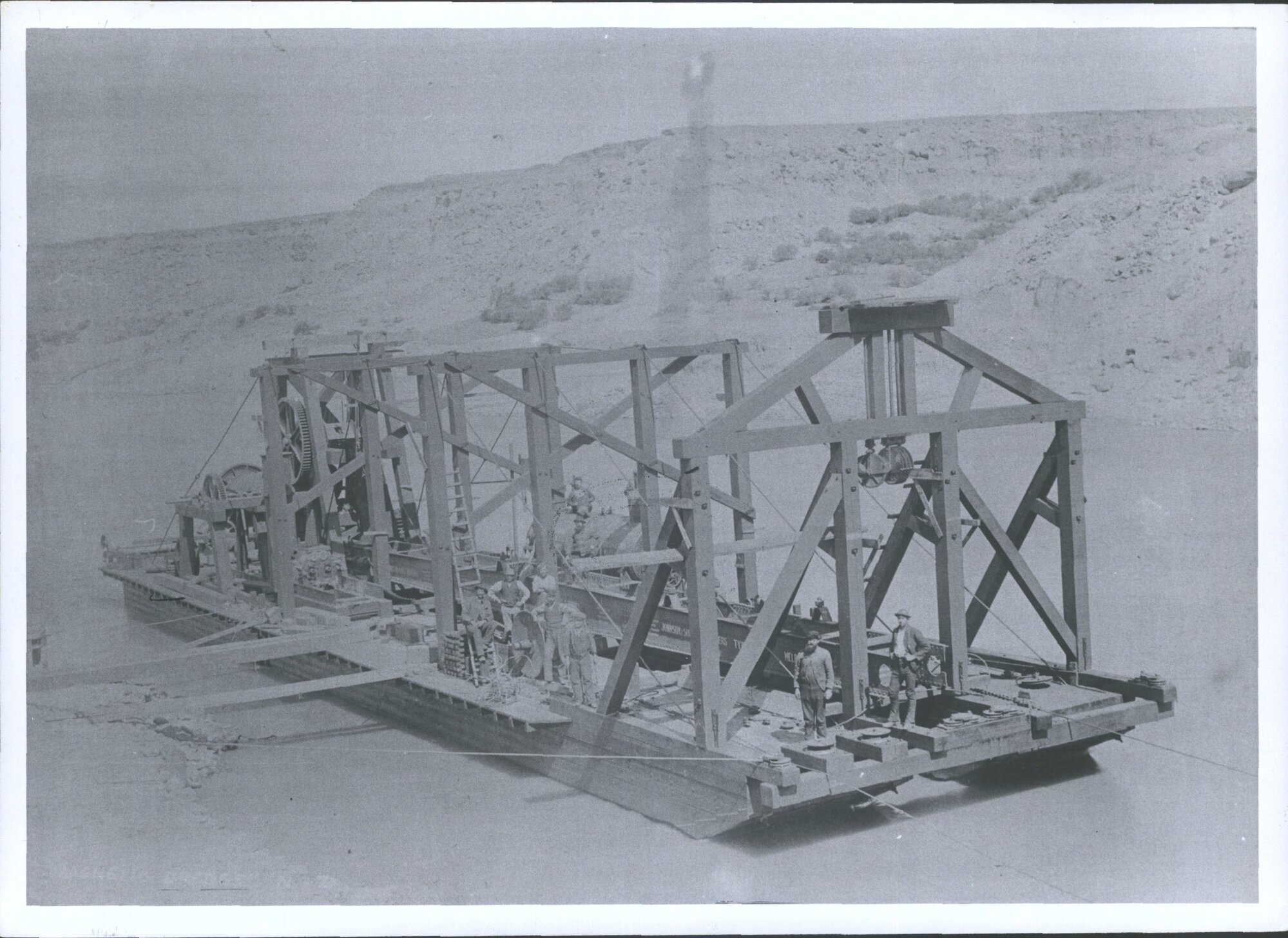 Gold Dredging Otago  Magnetic