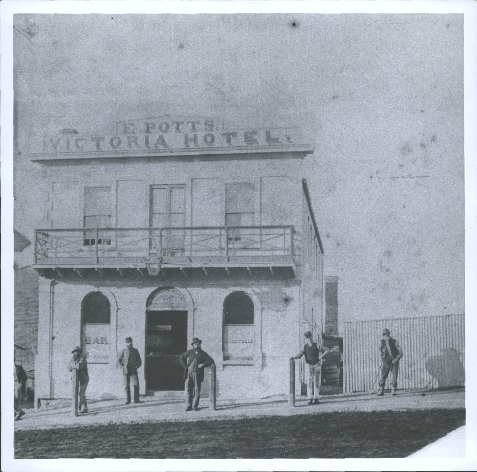 Peel Street Victoria Hotel (later the Commercial Hotel)