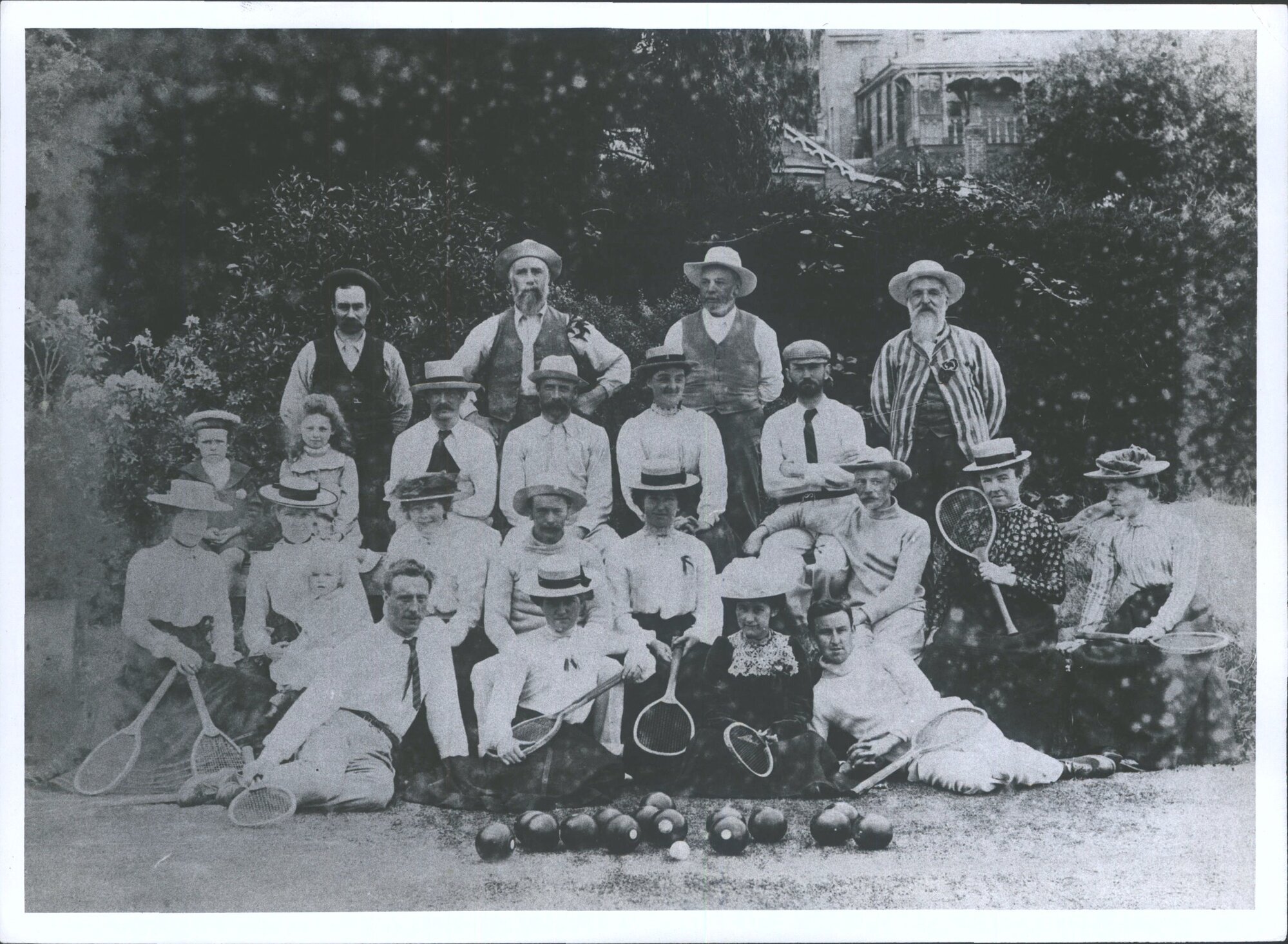 Lawrence Bowling and Tennis Club