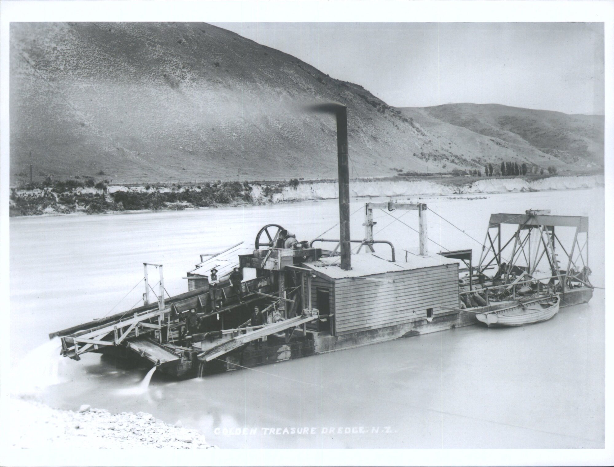 Golden Treasure Dredge