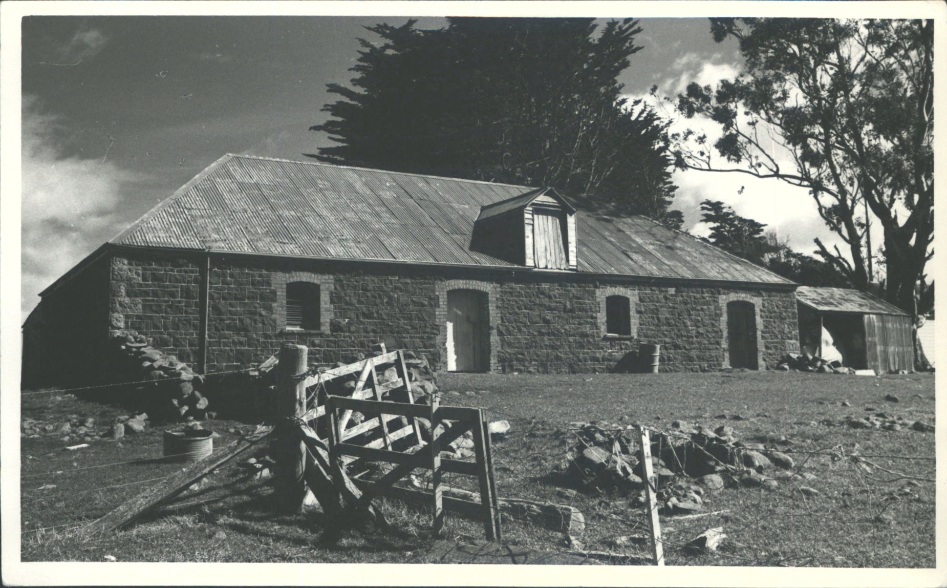 Fauld's barn - now Walker's