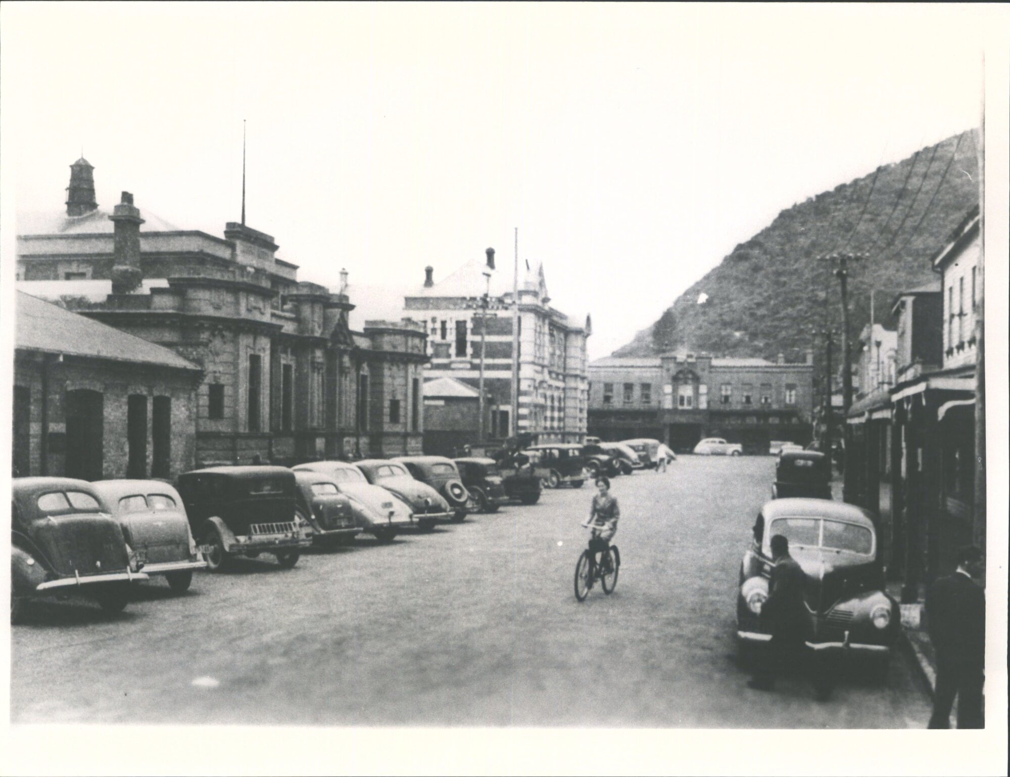 Court House &amp; Post Office