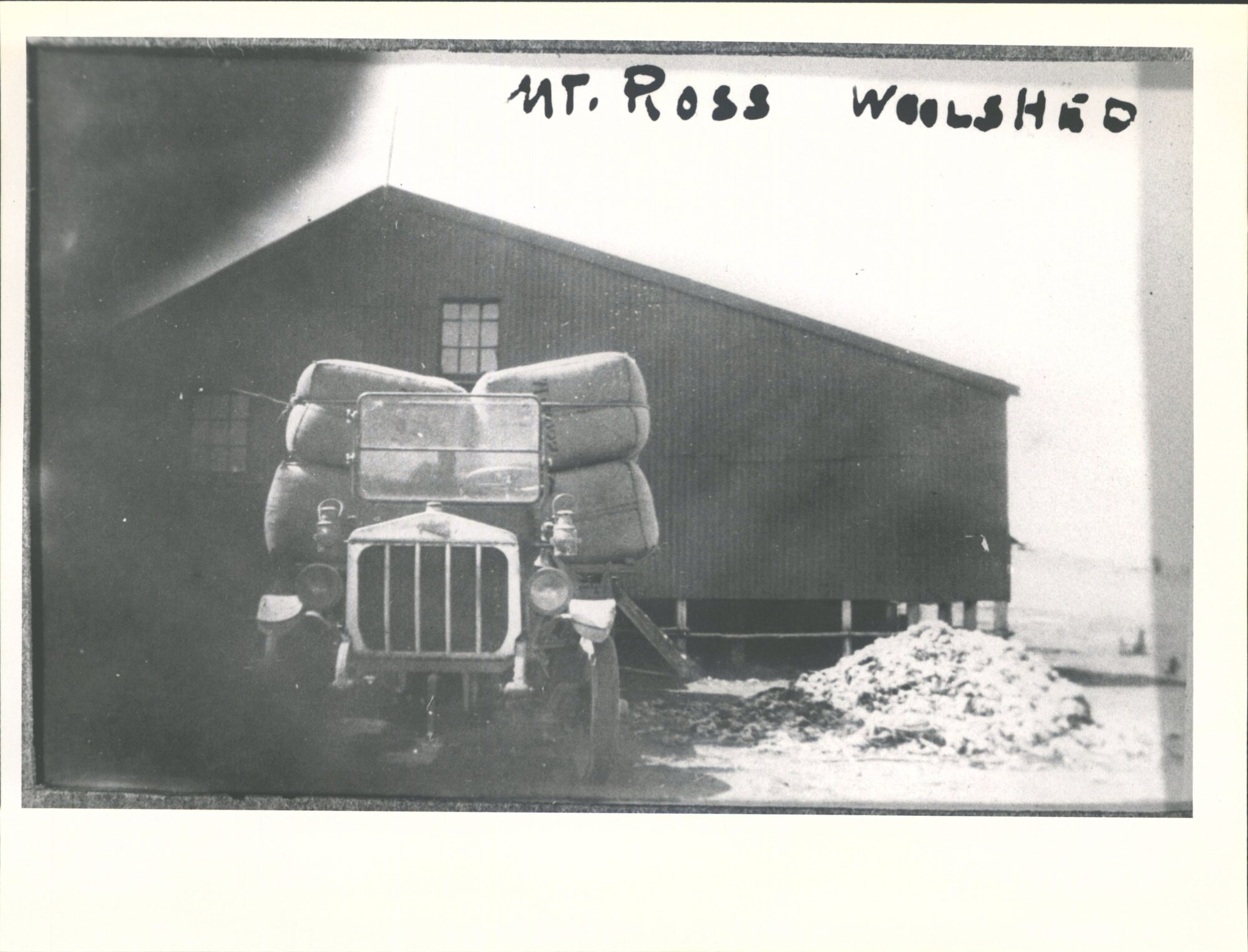 Mt Ross Woolshed