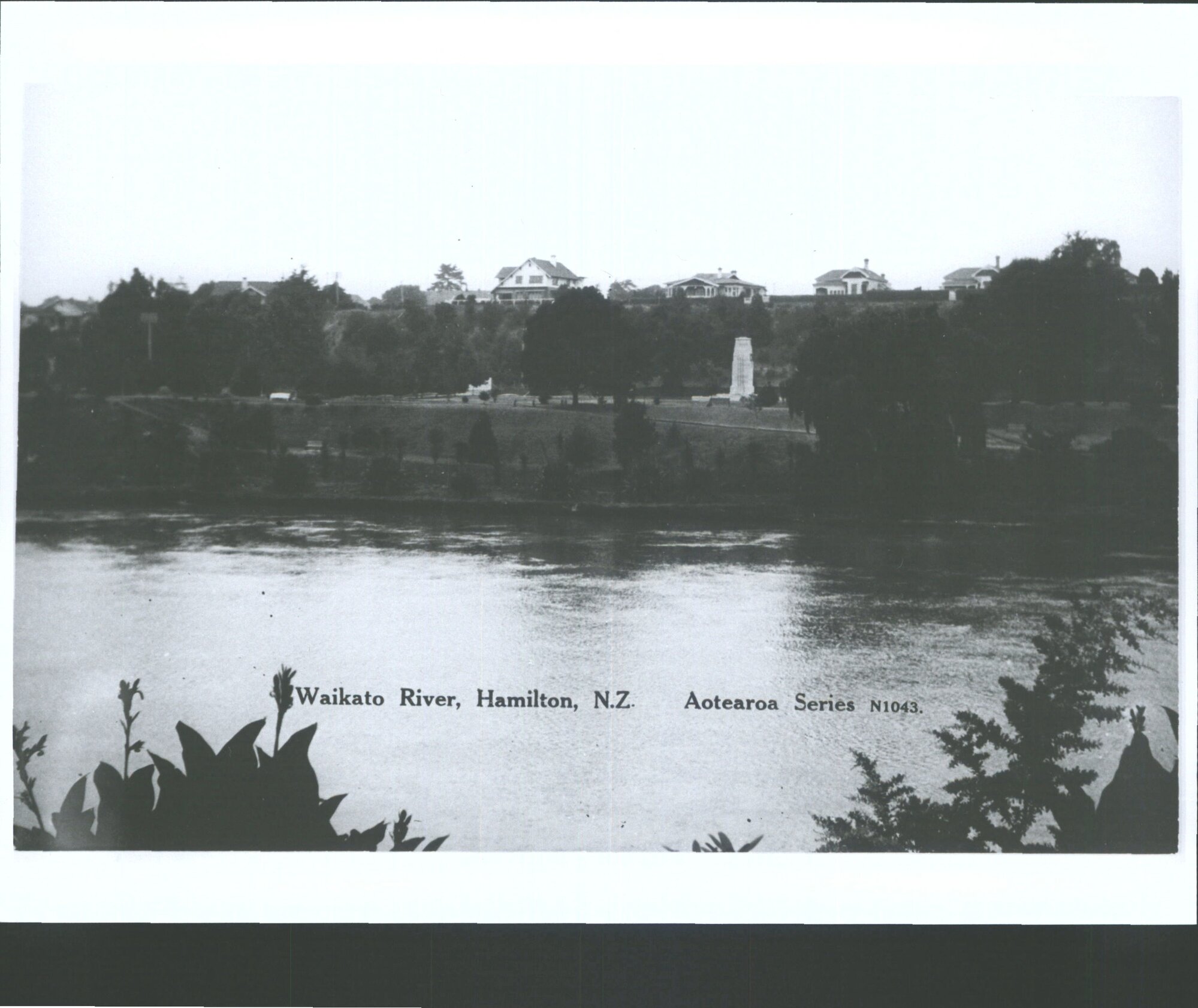 Waikato River, Hamilton, N.Z.