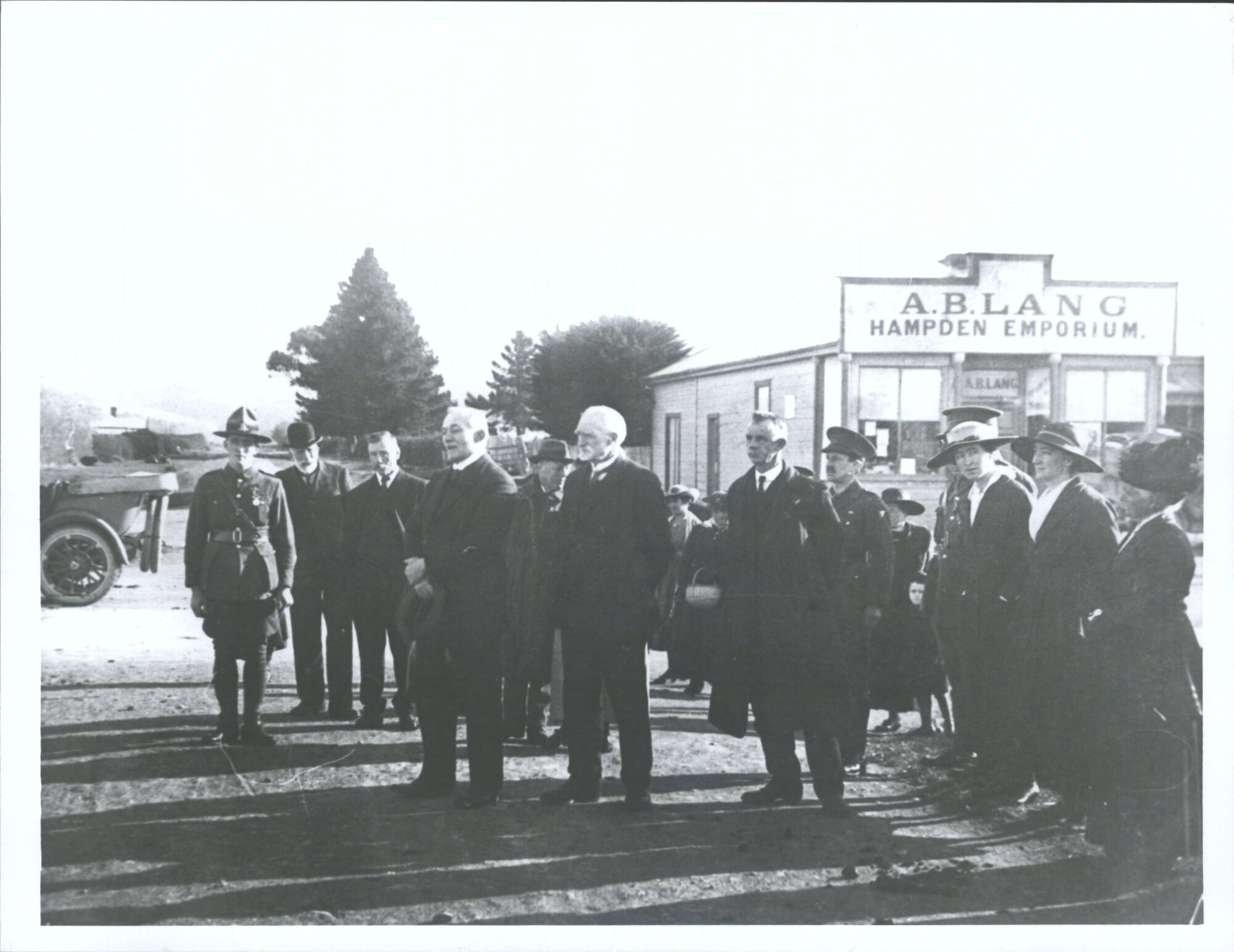 Occasion presentation D.C. medal to J.P. Joyce by Sir James Allen, Minister of Defence, corner of London &amp; Lincoln streets 1920