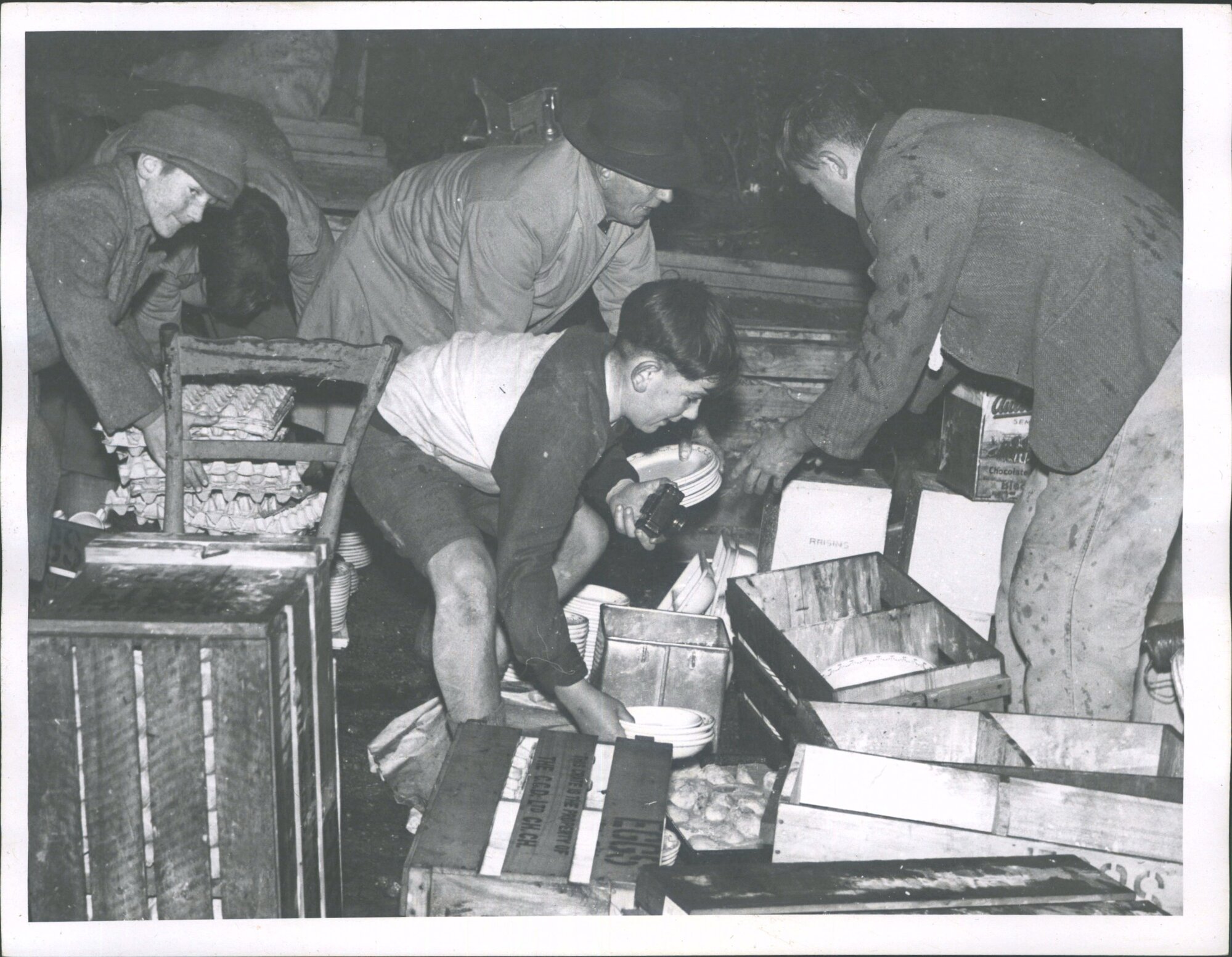 HANMER LODGE FIRE - Volunteer helpers that worked for hours disposing of salvaged kitchen equipment &amp; food