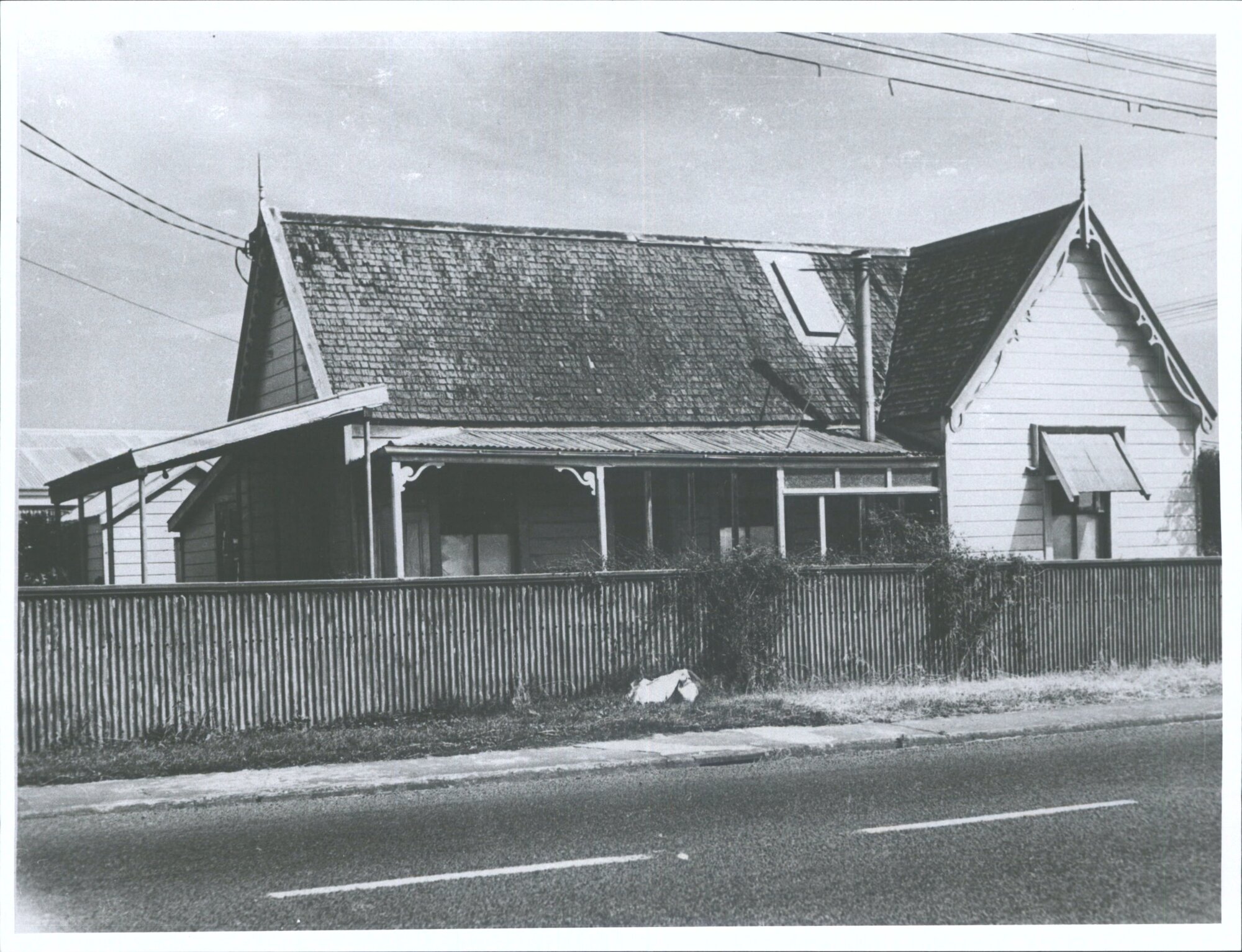 Oldest existing house - Totara shingles