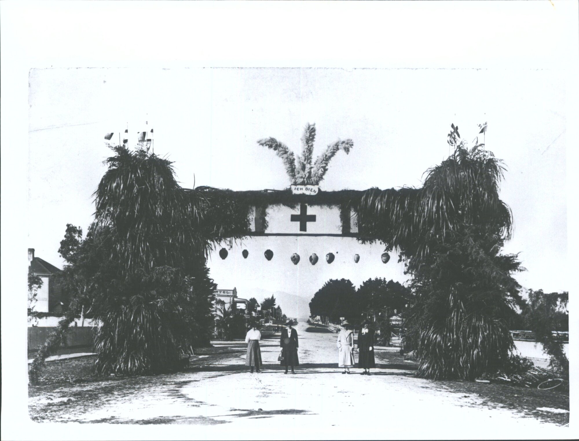 1923, July - Prince of Wales Visit  "Another archway for the P of Wales"