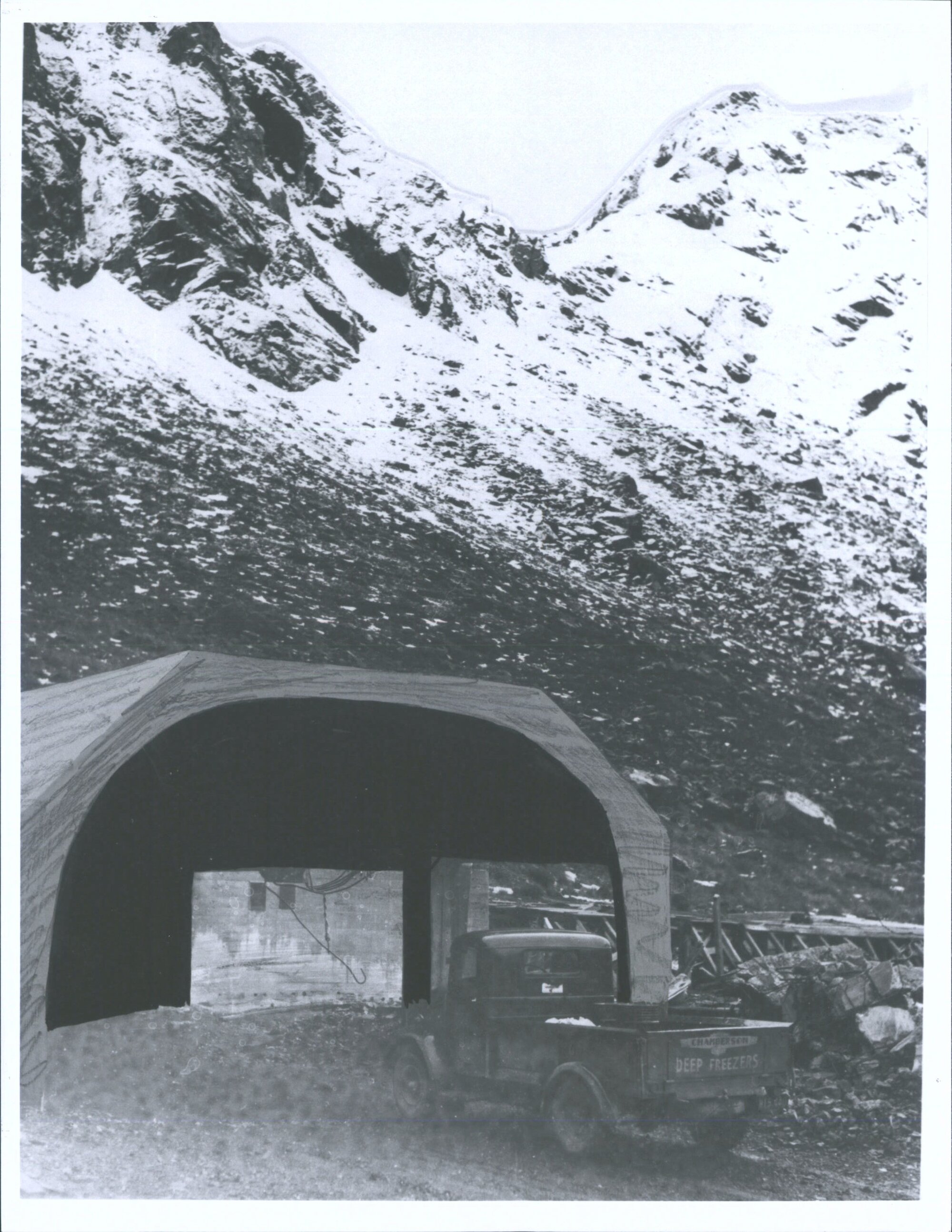 passing Poison Bay about 8 miles from Milford