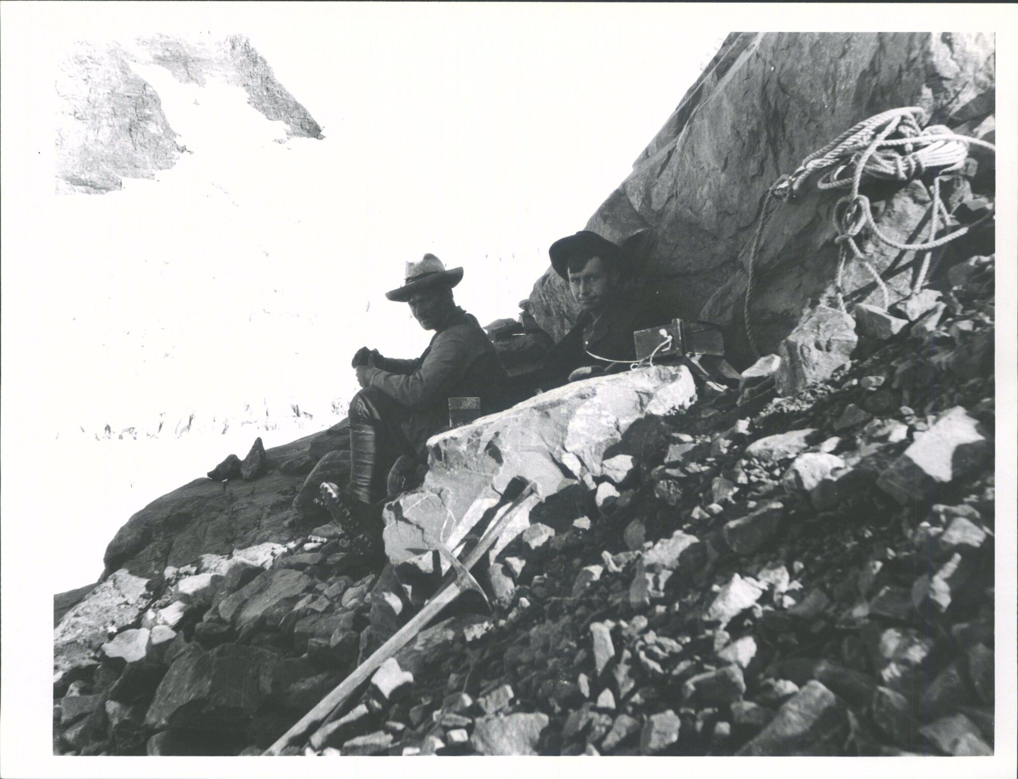 "Camp on Hooker"     Alex Graham &amp; Newton, members of the party who made the 3rd ascent of Mt Cook in 1905