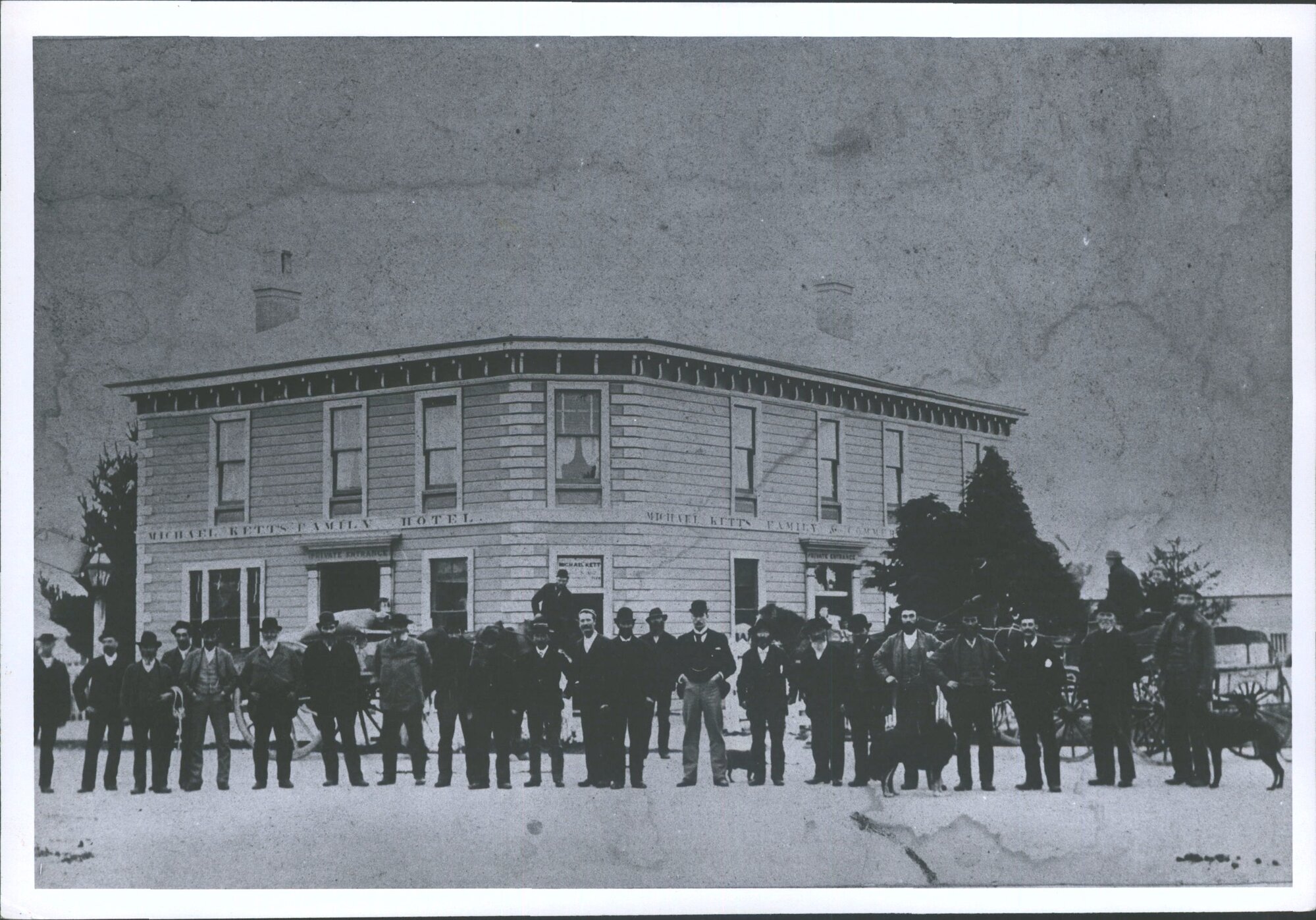 Michael Ketts Family Hotel