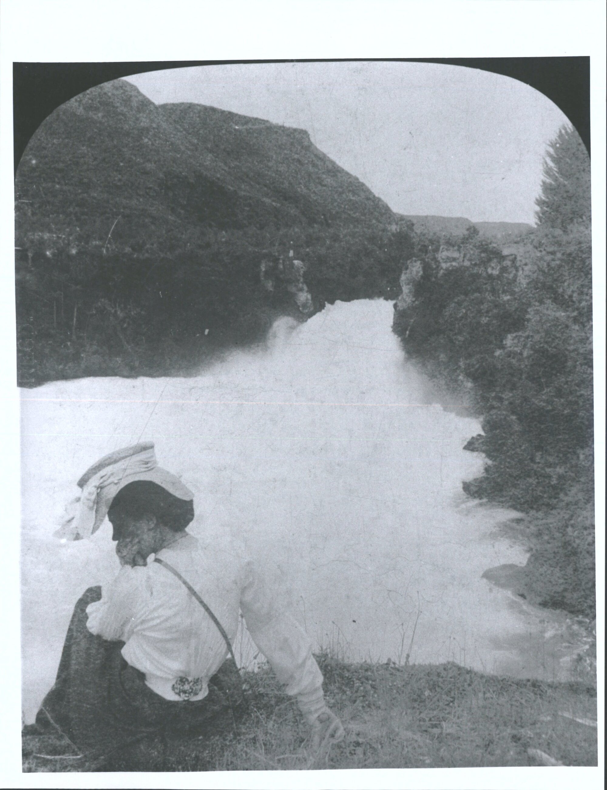 right hand half of a stereoscope