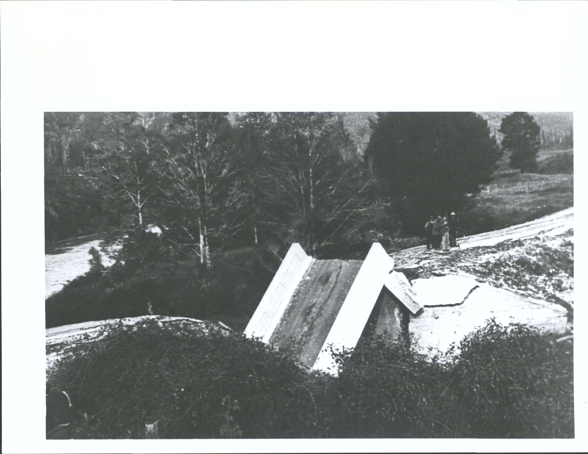 Bridge Doctors Creek result of Earthquake 1929