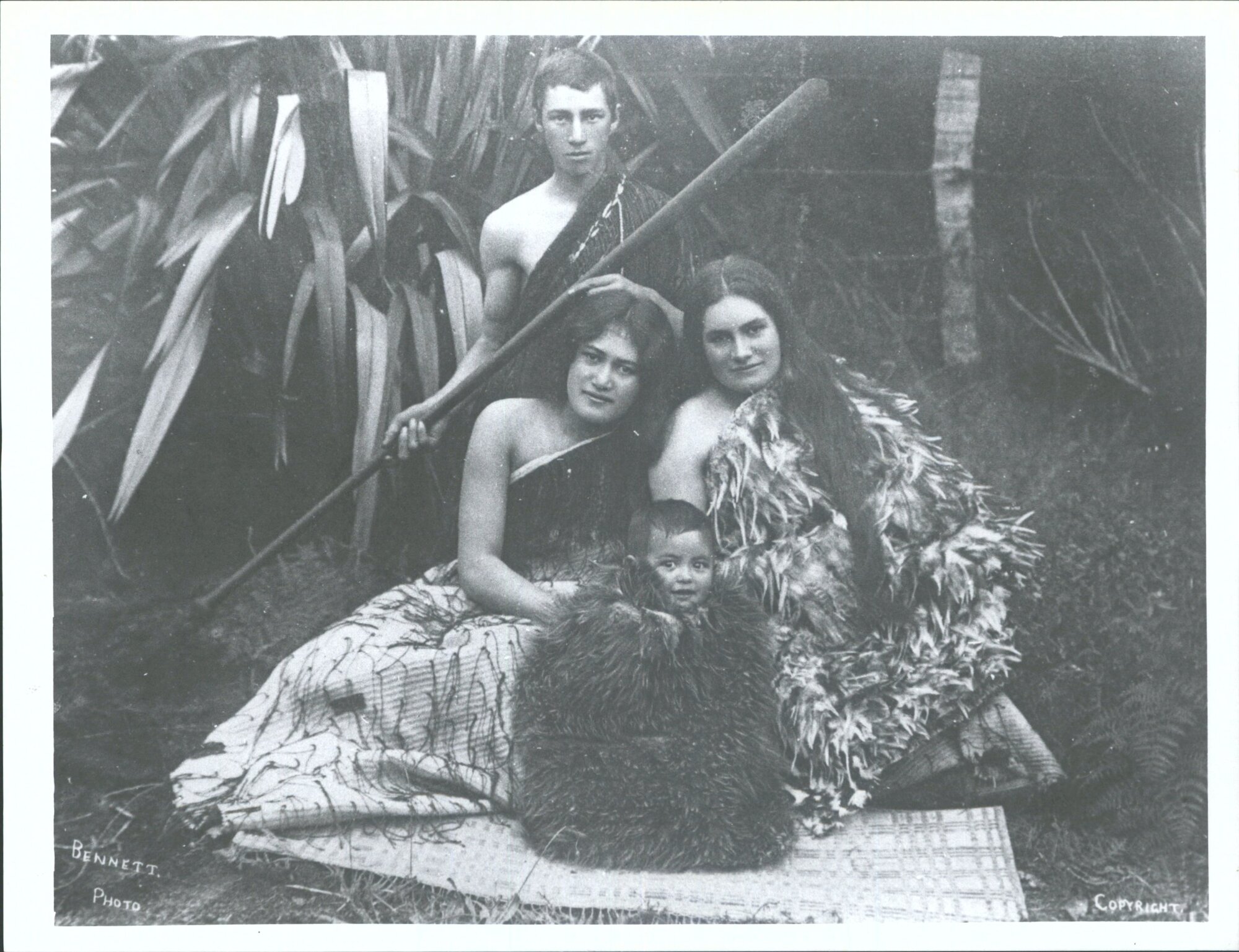 Bennett, Fred Family Co 1898