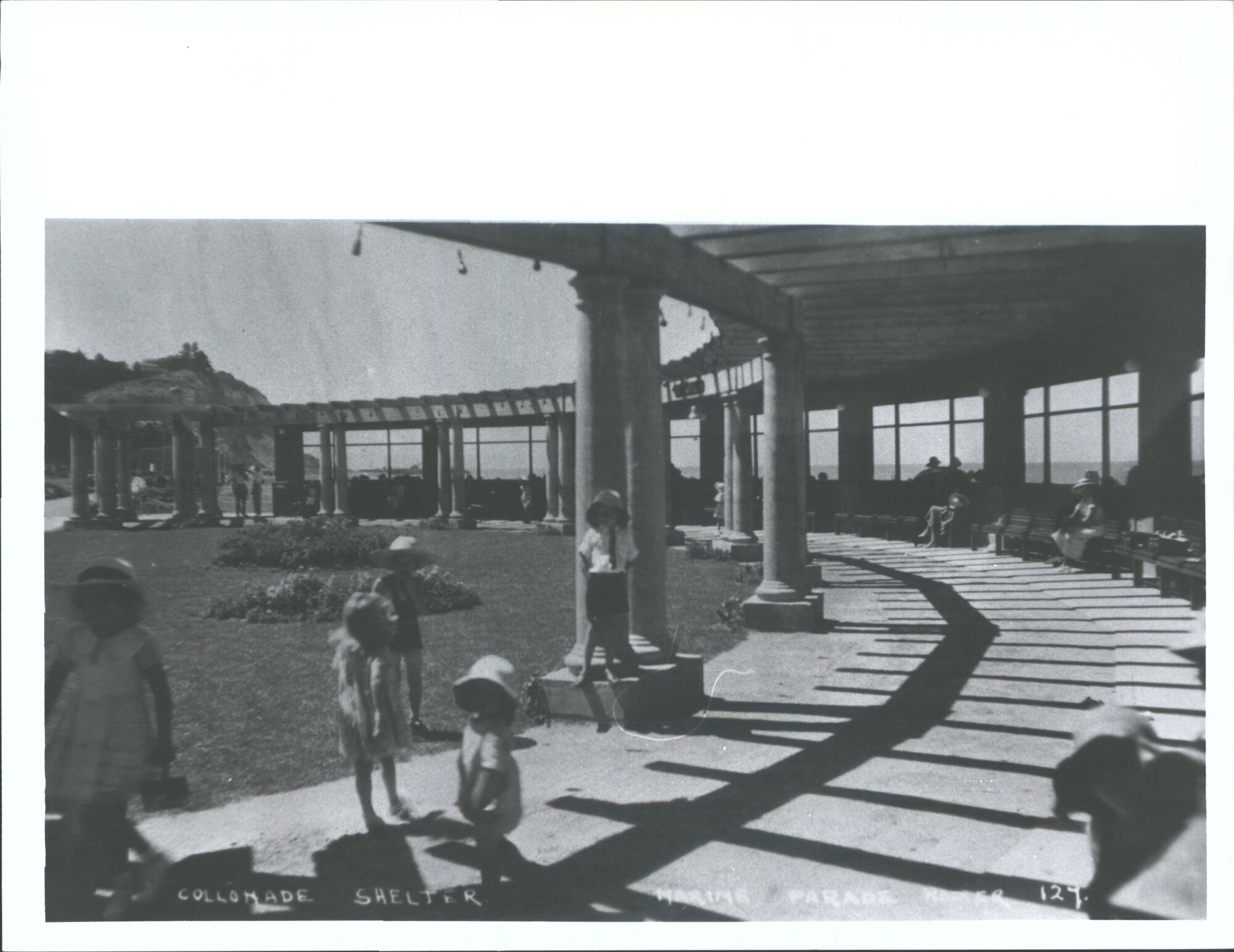 Colonnade Shelter, Marine Parade