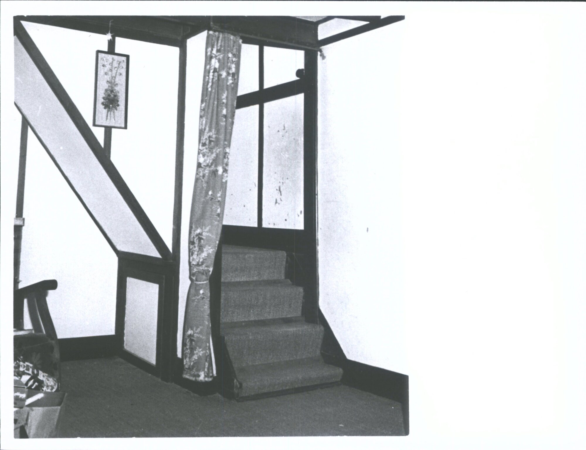 "Kirkland's Cottage", staircase in living room