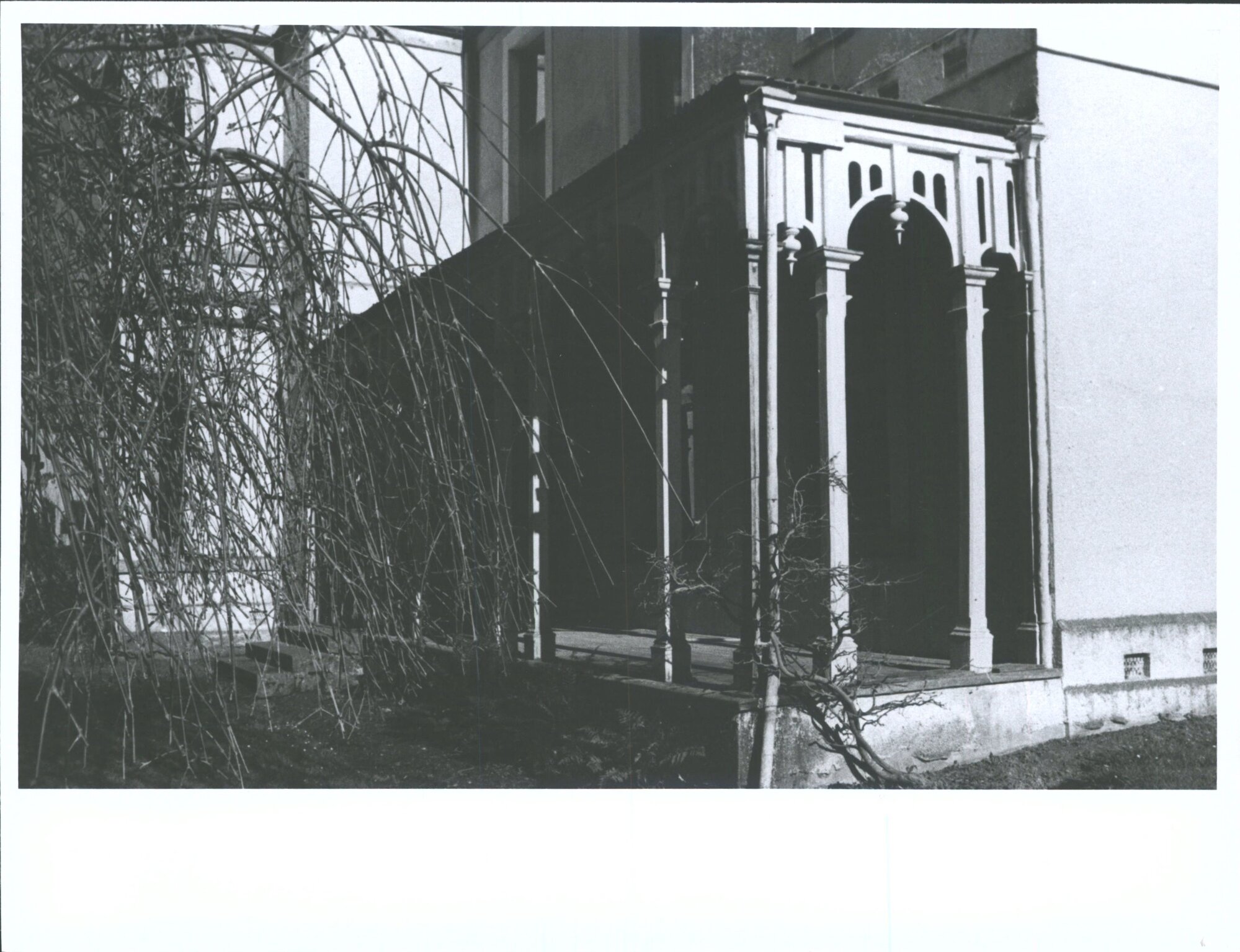 Salisbury Front Veranda